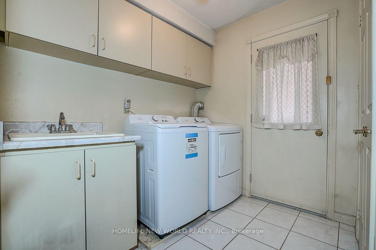 51 Leighland Drive • Markham, ON photo 22