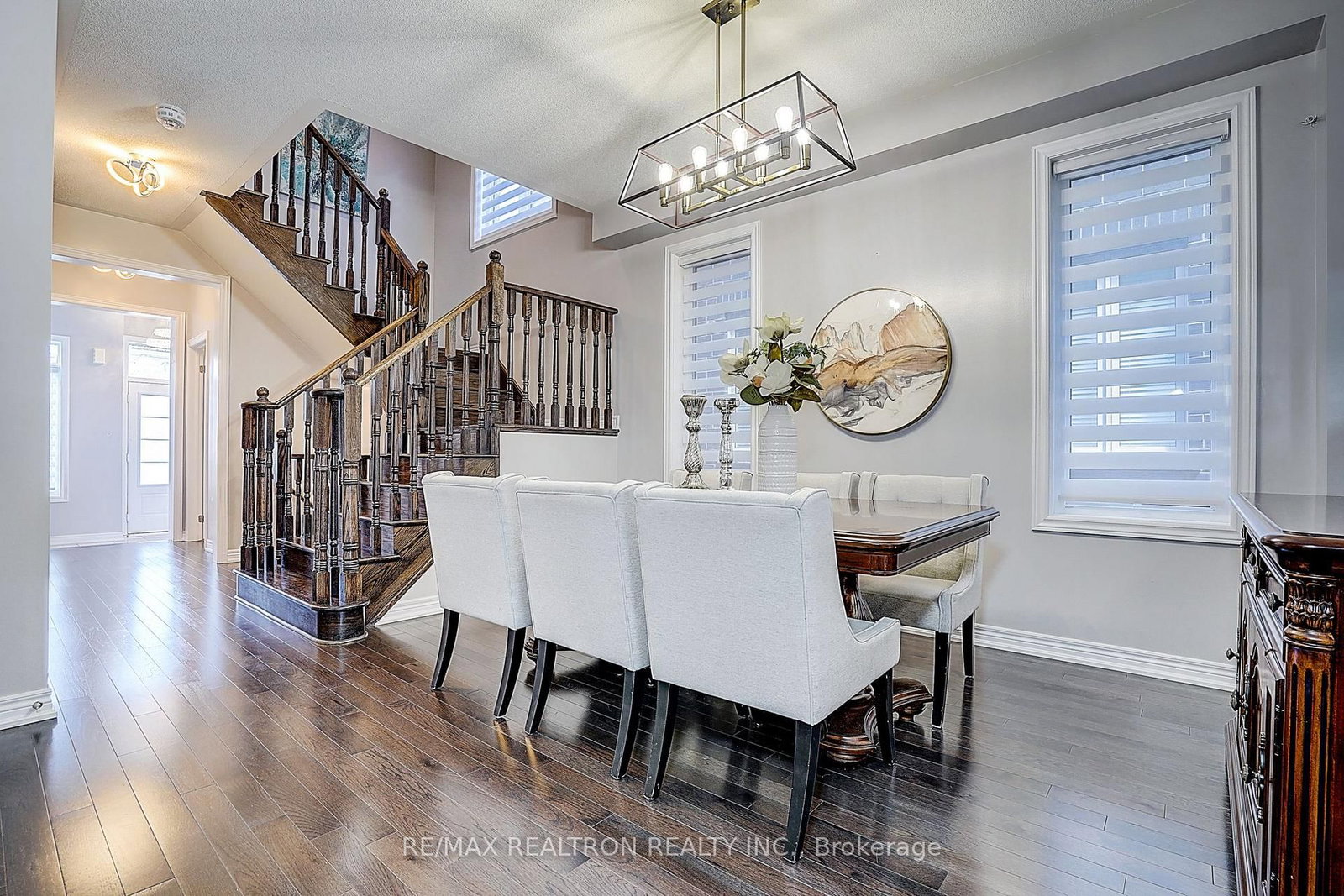 19 Falconridge Terrace • East Gwillimbury, ON photo 10