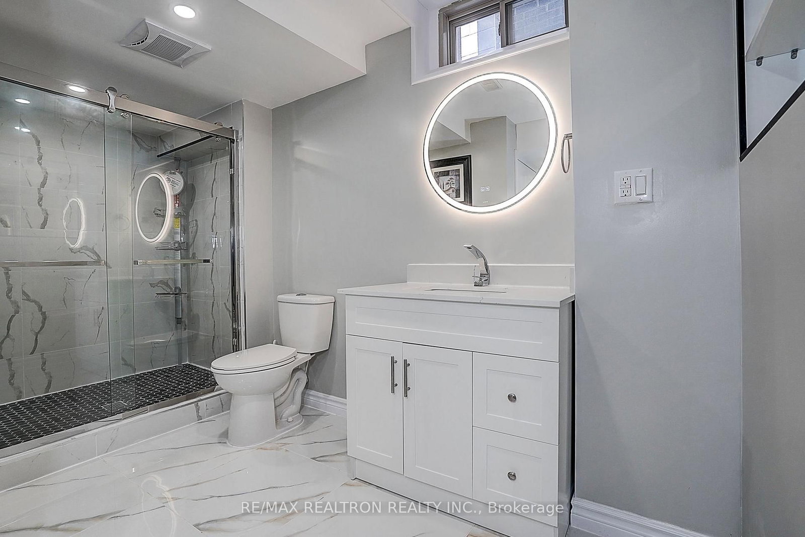 19 Falconridge Terrace • East Gwillimbury, ON photo 39