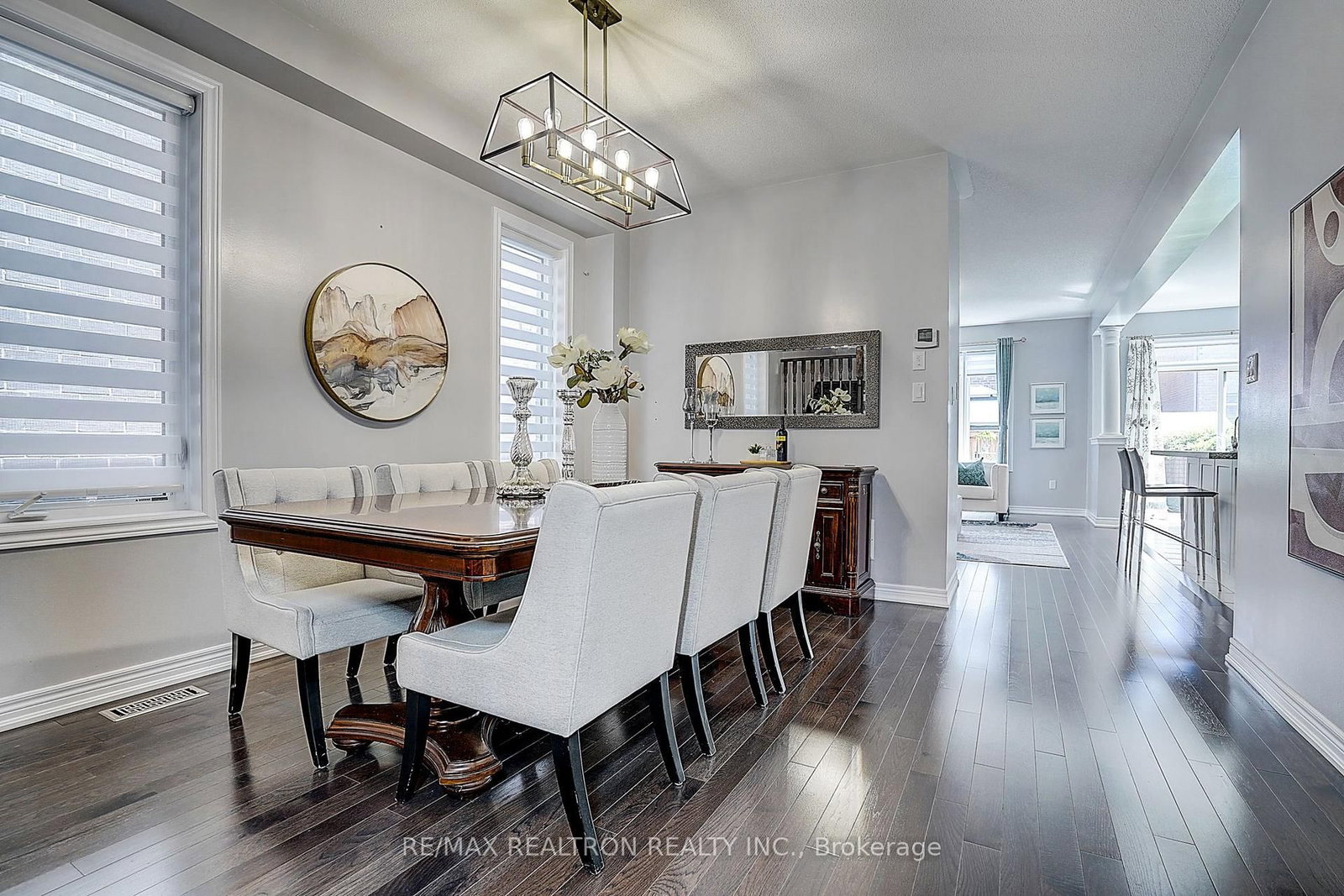 19 Falconridge Terrace • East Gwillimbury, ON photo 8