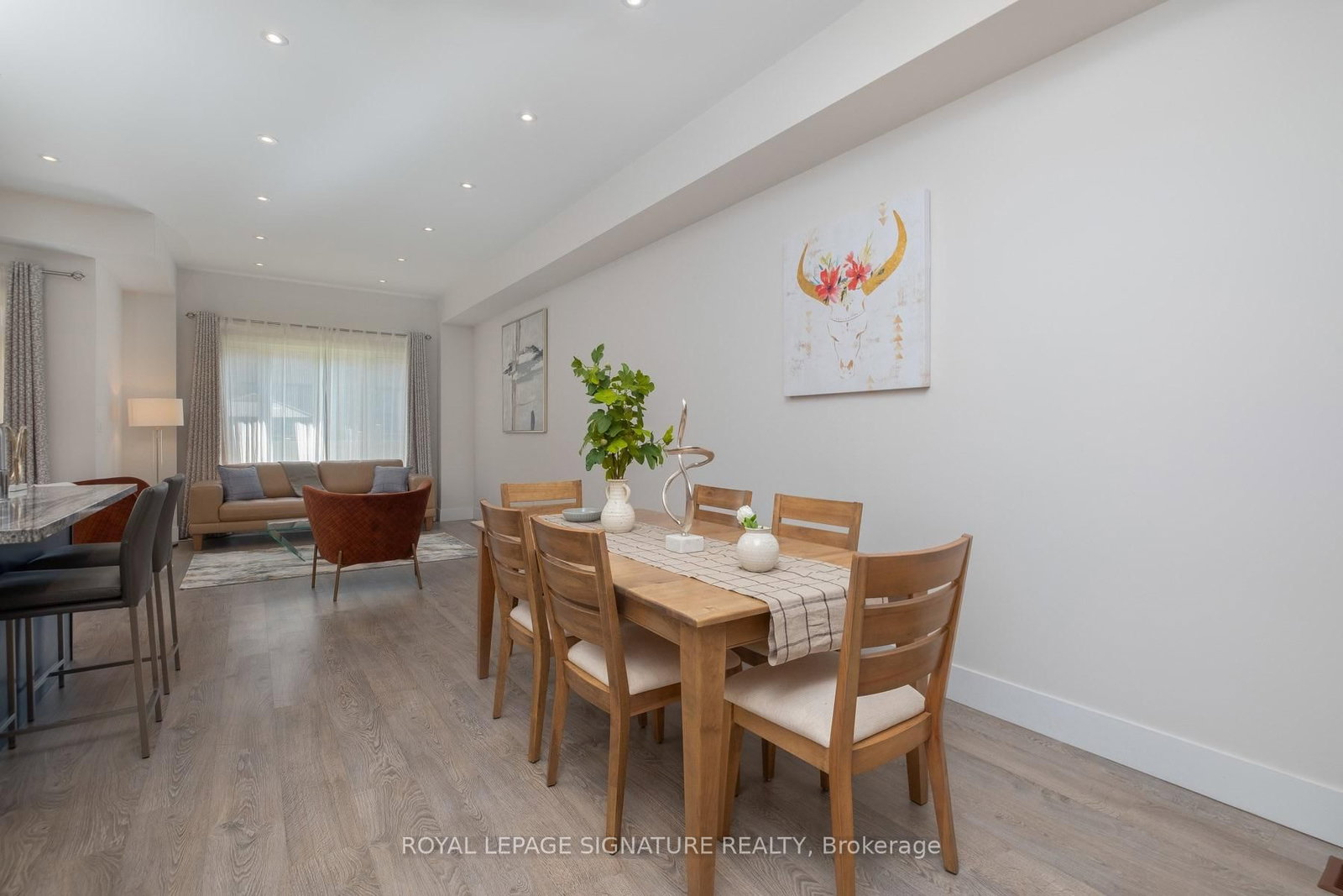 215 Elyse Court • Aurora, ON photo 17