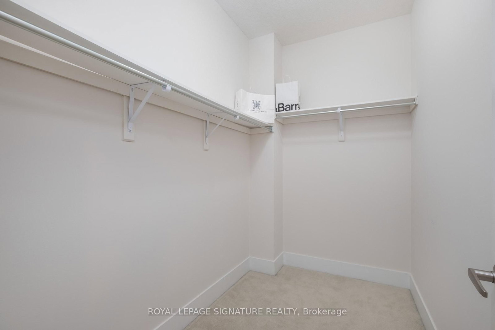 215 Elyse Court • Aurora, ON photo 30