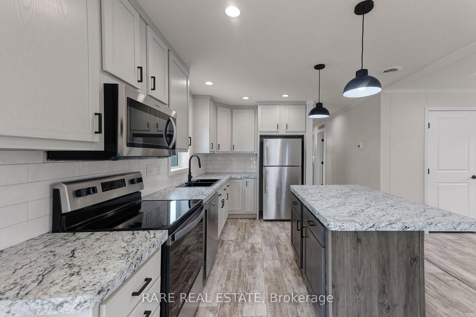 76 Linden Lane • Innisfil, ON photo 11