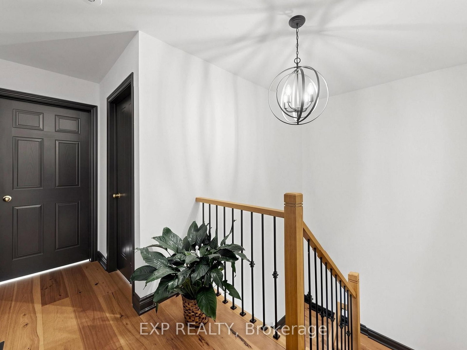 101 Mccurdy Drive • New Tecumseth, ON photo 19