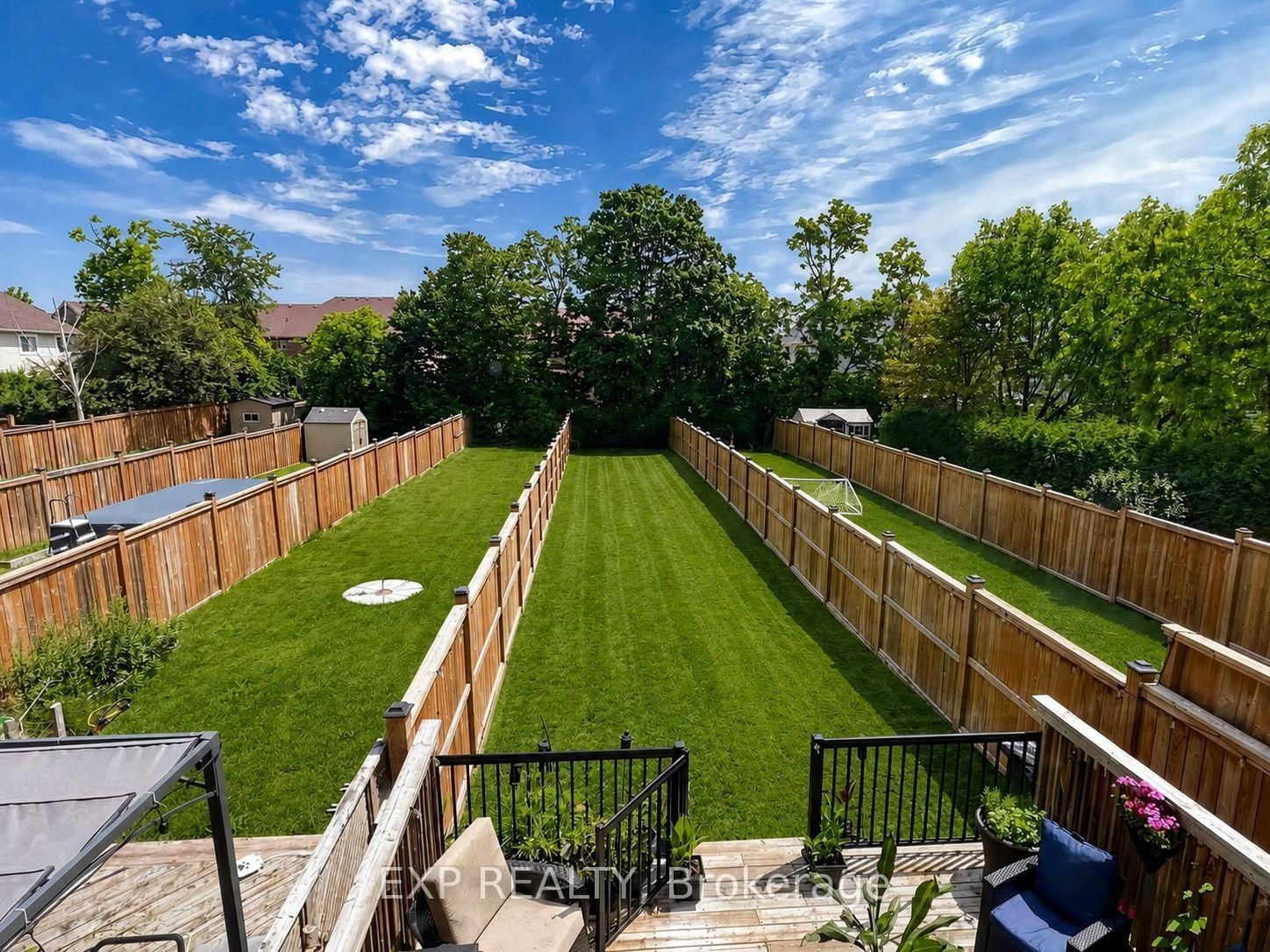 101 Mccurdy Drive • New Tecumseth, ON photo 2