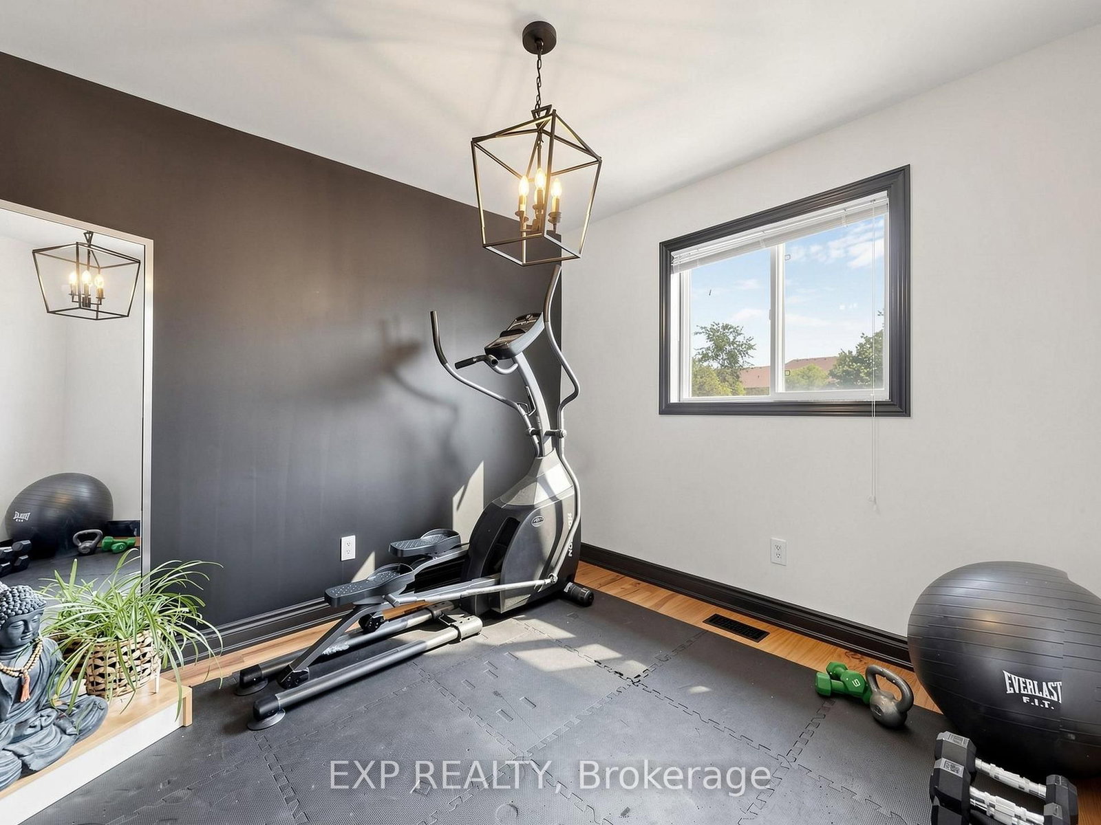 101 Mccurdy Drive • New Tecumseth, ON photo 28