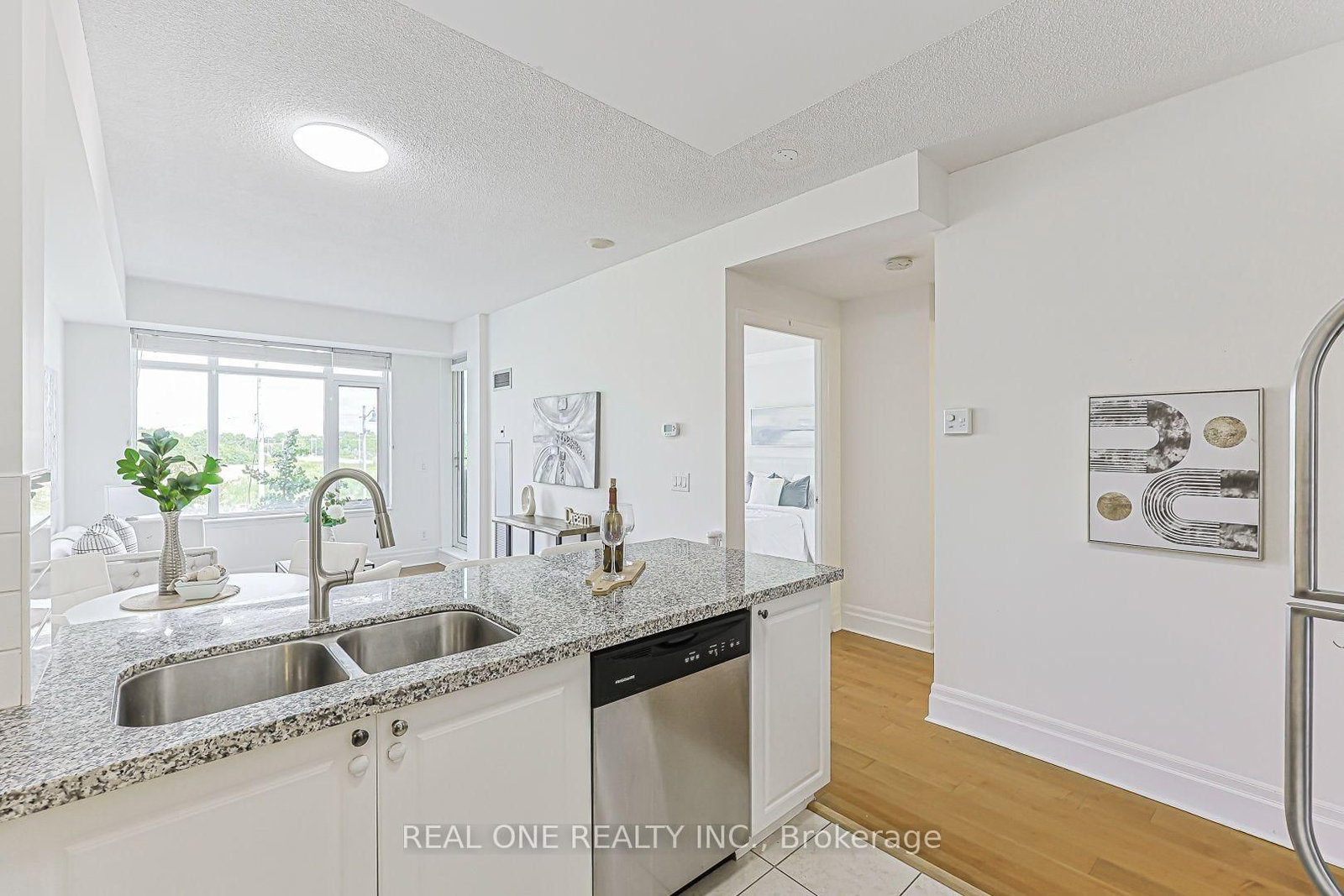 111 Upper Duke Crescent • #214 • Markham, ON photo 17