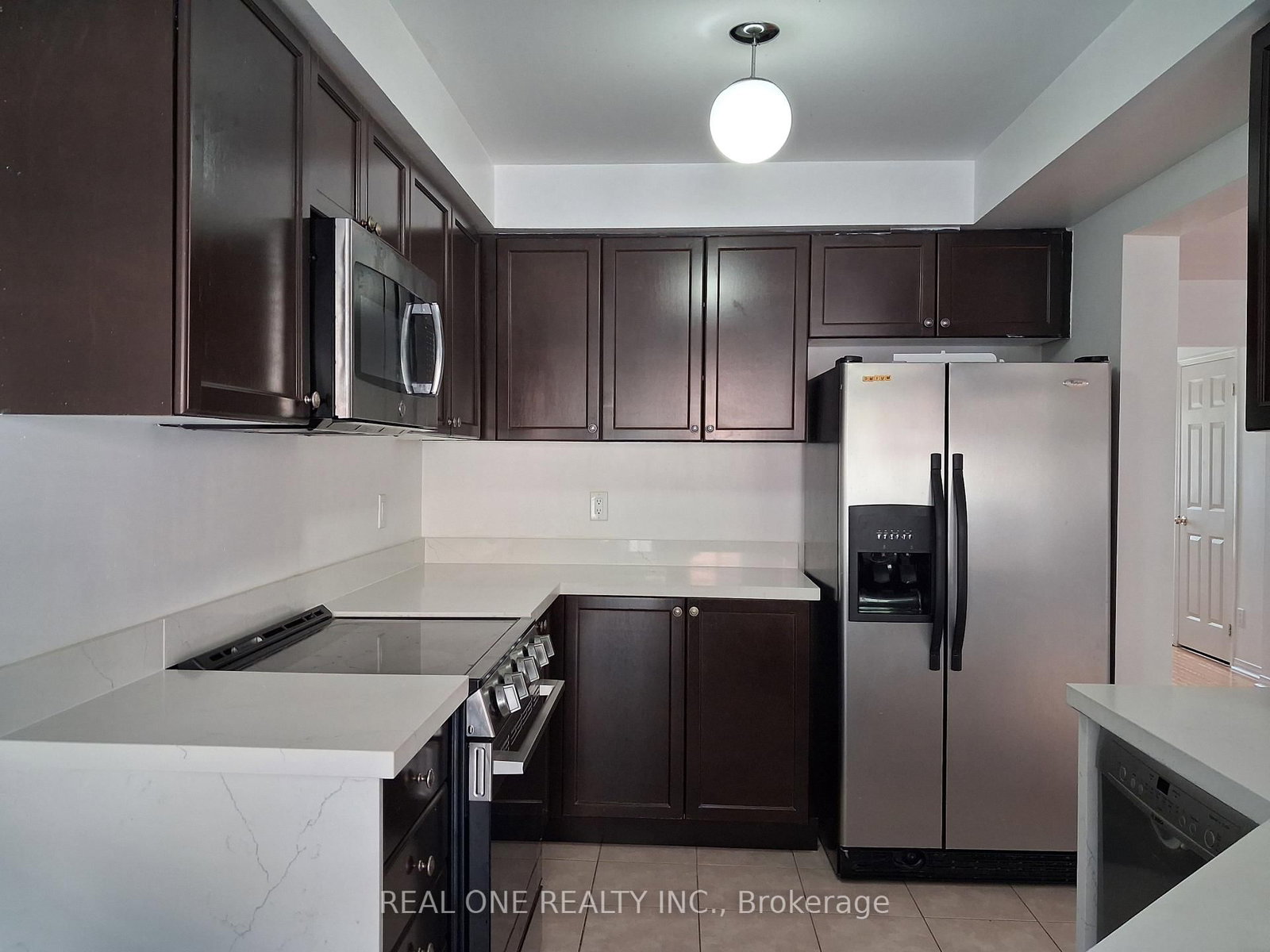 68 Maffey Crescent • Richmond Hill, ON photo 10