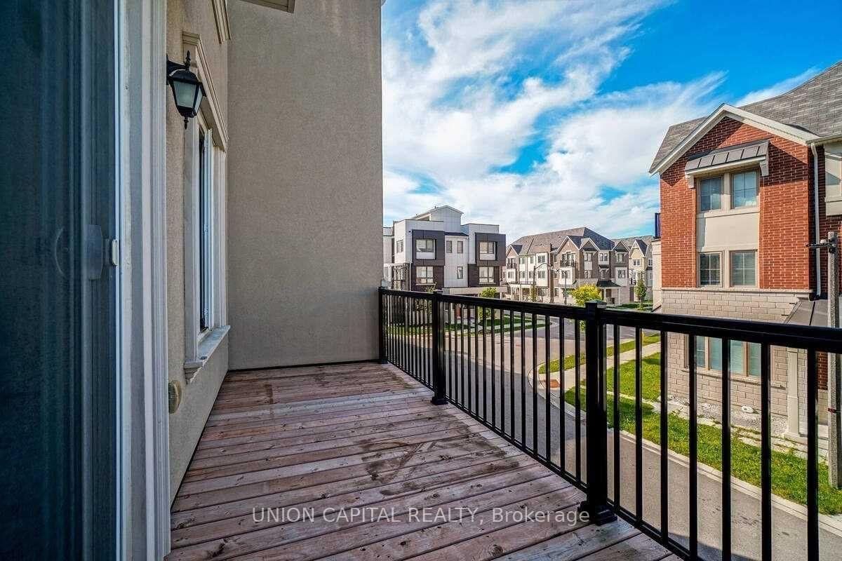 90 Cornell Centre Boulevard • Markham, ON photo 21