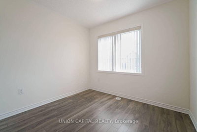 90 Cornell Centre Boulevard • Markham, ON photo 9