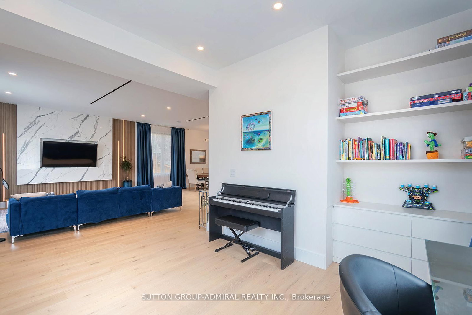 582 Gorham Street • Newmarket, ON photo 20