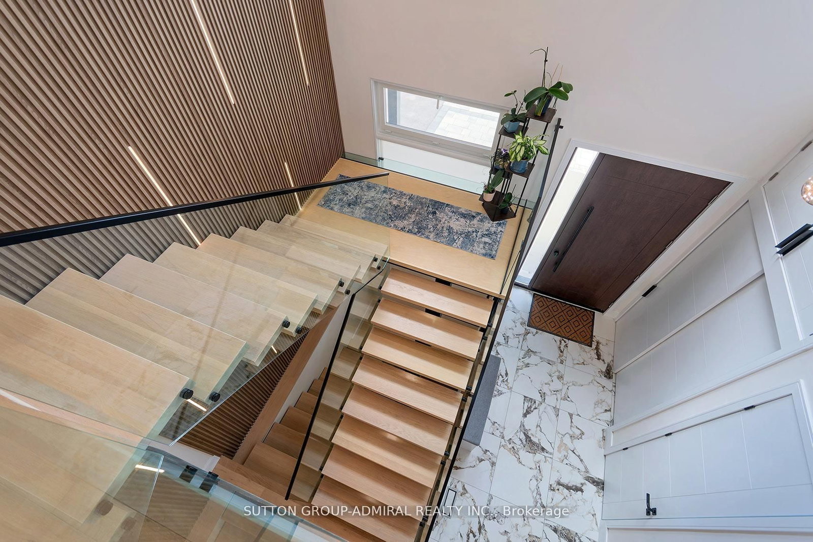 582 Gorham Street • Newmarket, ON photo 23