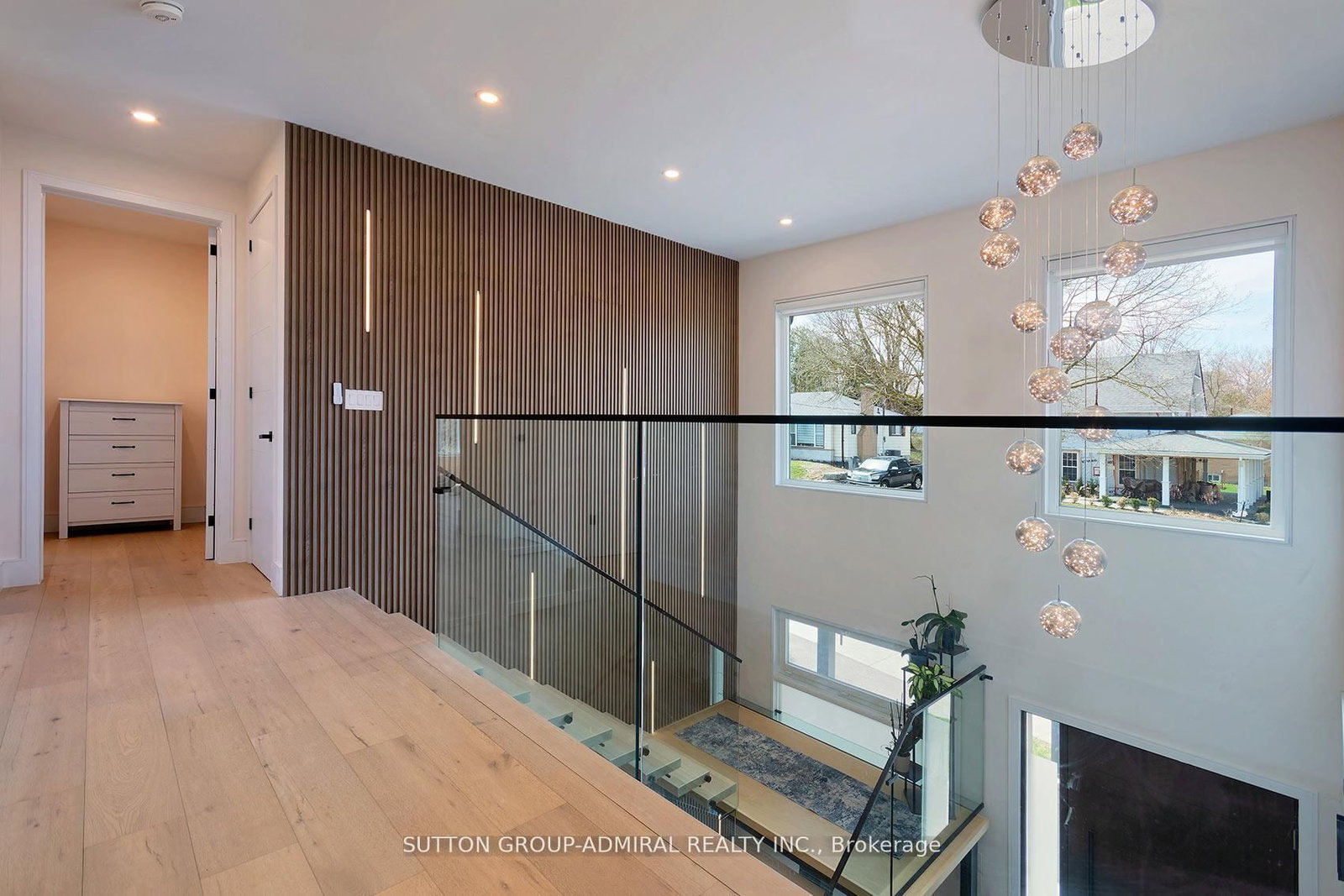 582 Gorham Street • Newmarket, ON photo 24