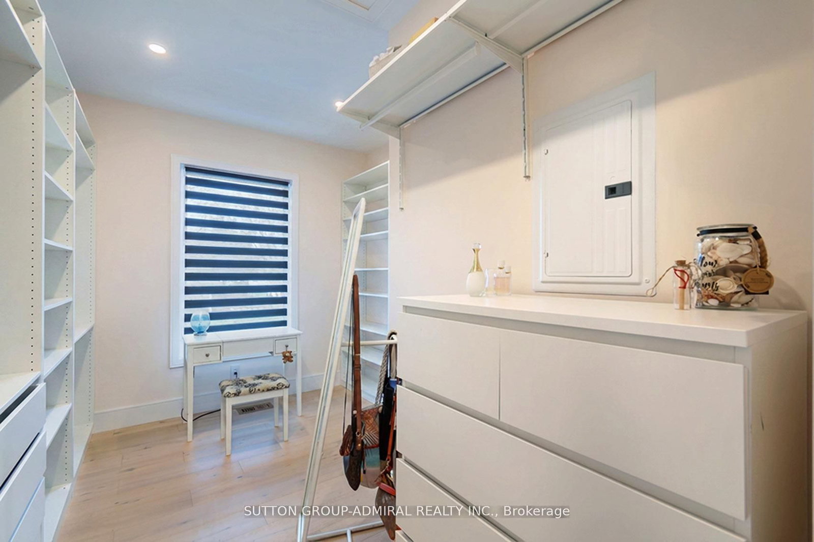 582 Gorham Street • Newmarket, ON photo 31