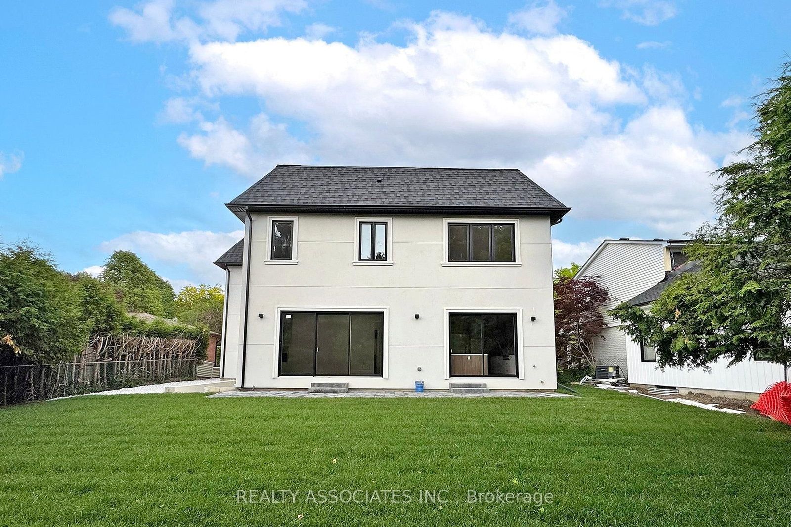 32 Cossar Avenue • Aurora, ON photo 50