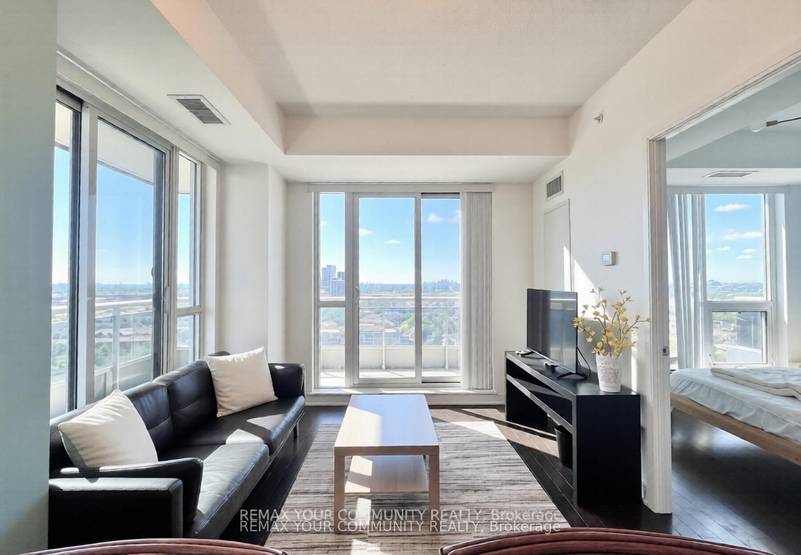 9201 Yonge Street • #1804 • Richmond Hill, ON photo 1