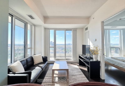 1804 - 9201 Yonge Street