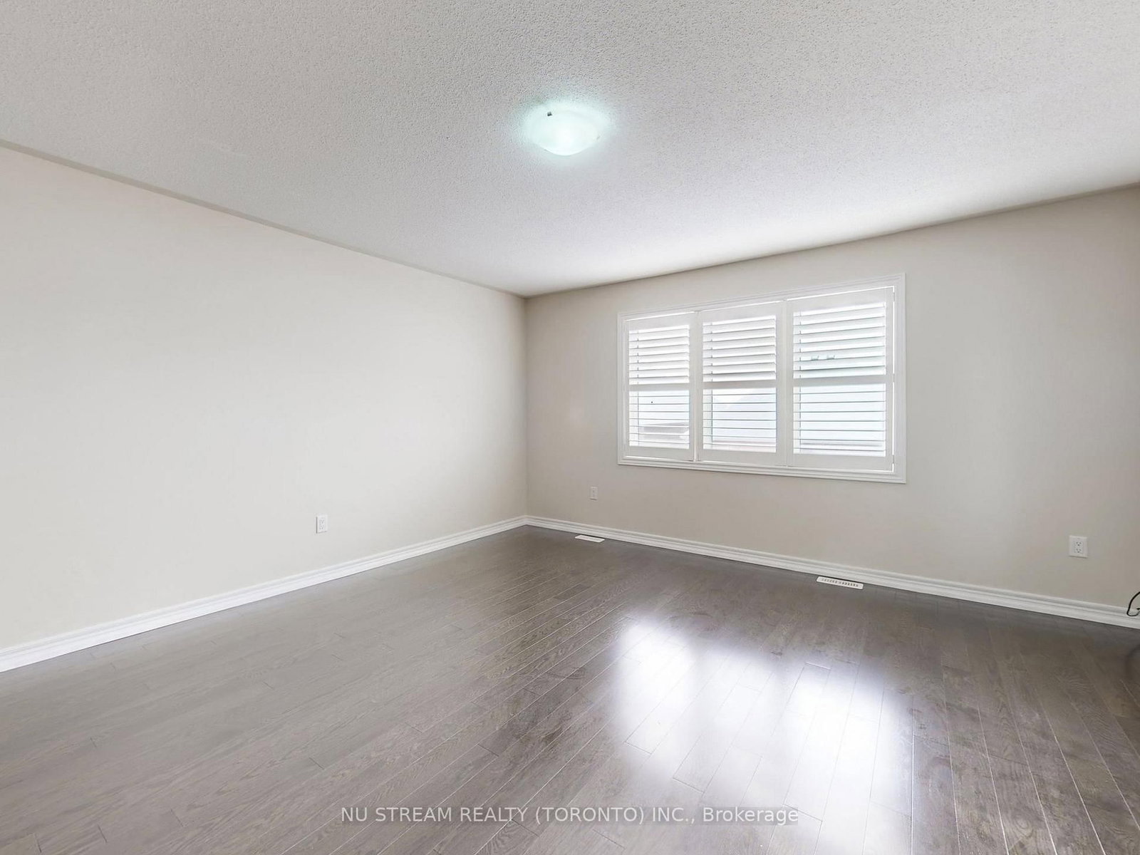 224 Aspenwood Drive • Newmarket, ON photo 22