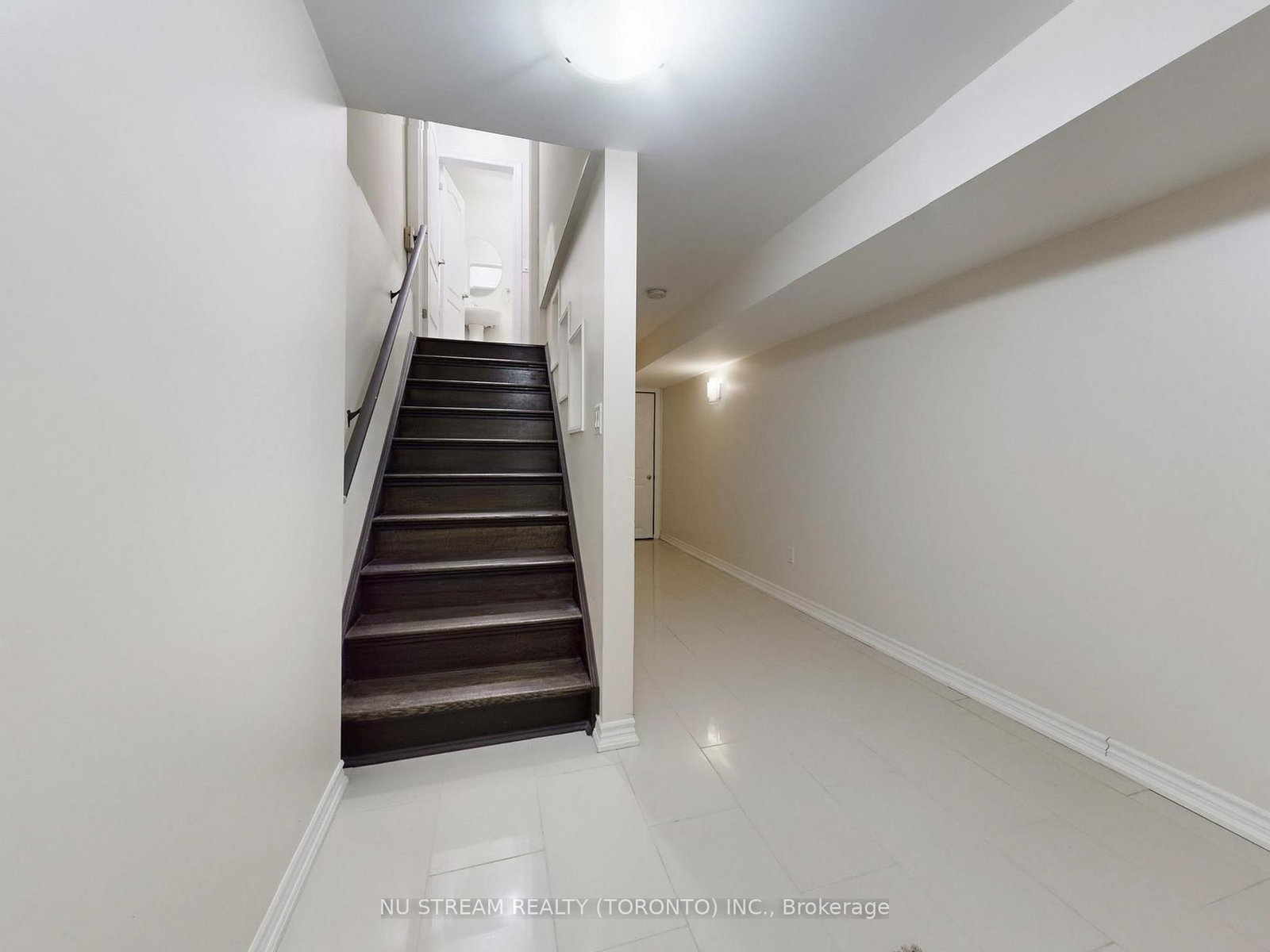 224 Aspenwood Drive • Newmarket, ON photo 41