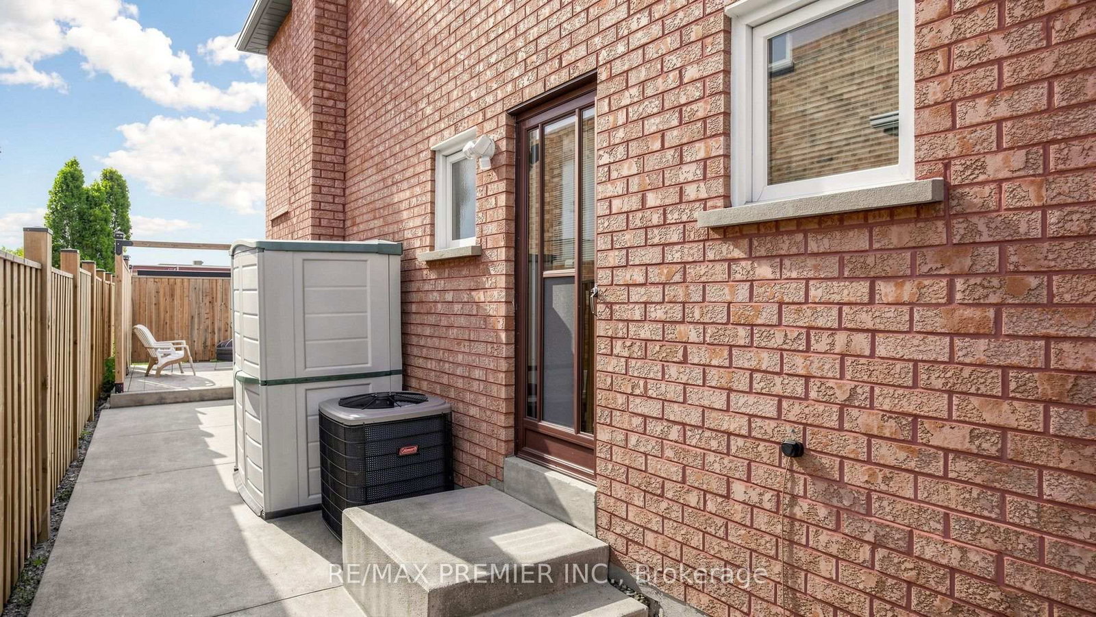 261 Morning Star Drive • Vaughan, ON photo 34