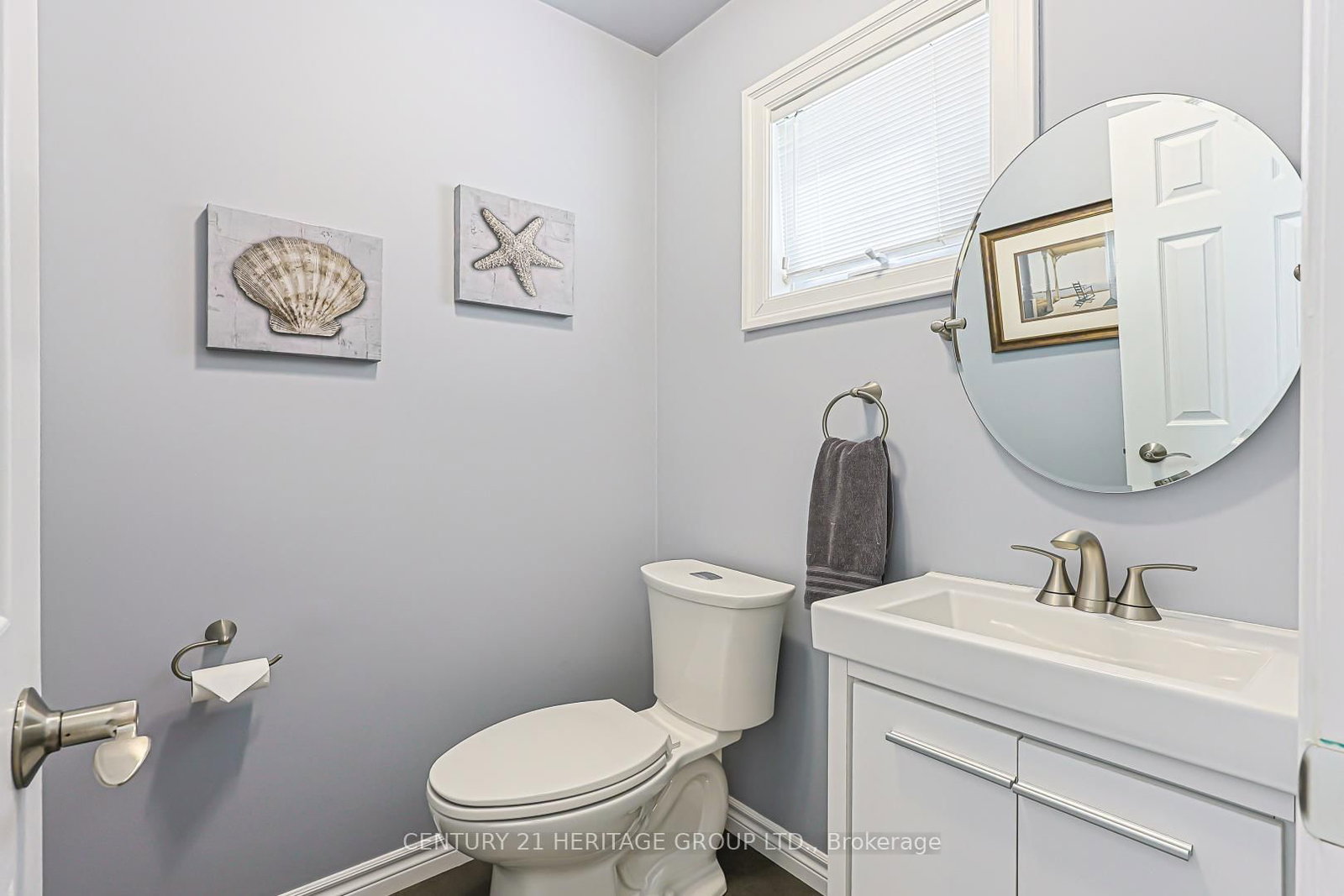 222 Forsyth Road • Newmarket, ON photo 17