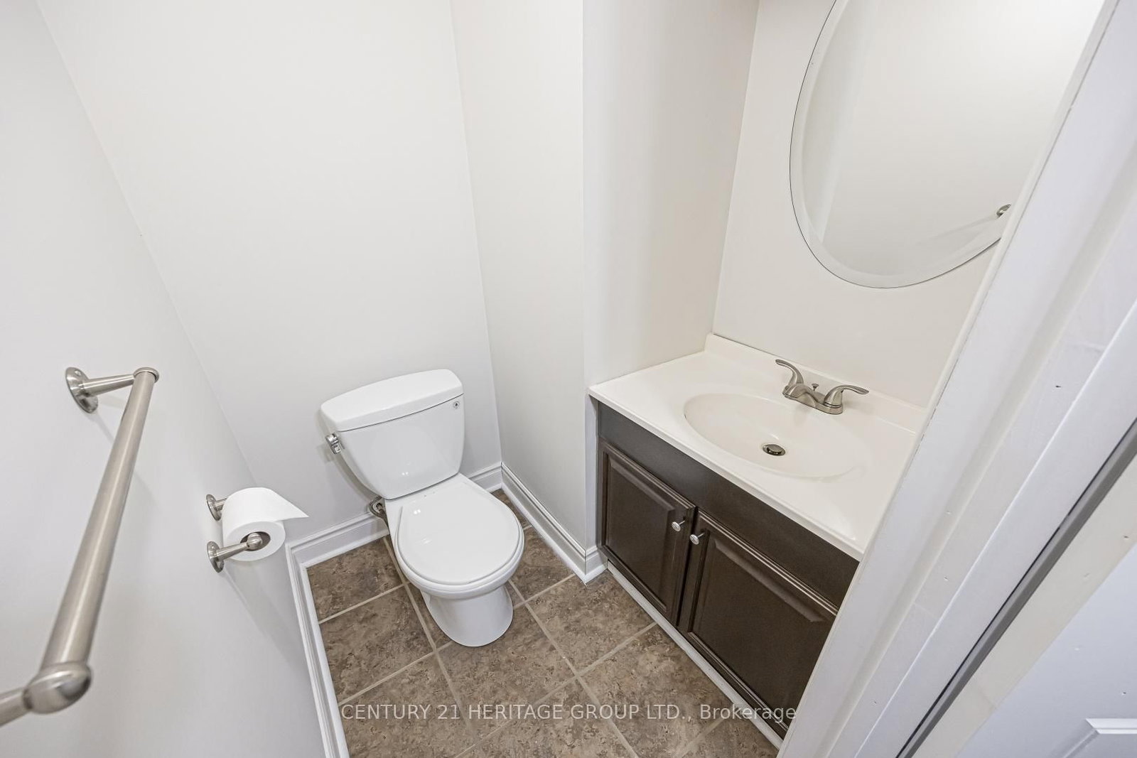 222 Forsyth Road • Newmarket, ON photo 31