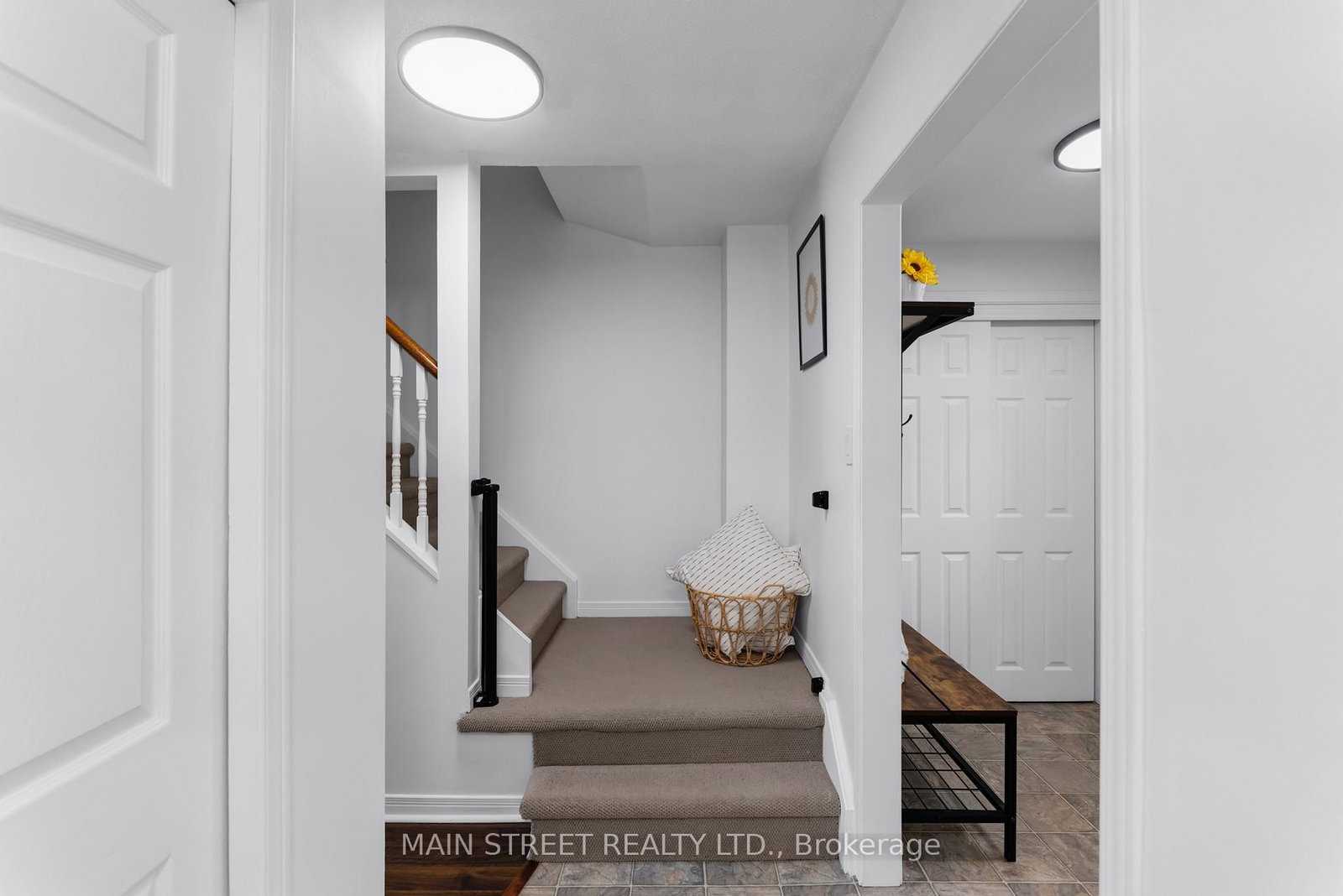 203 Colborne Street • Bradford West Gwillimbury, ON photo 21