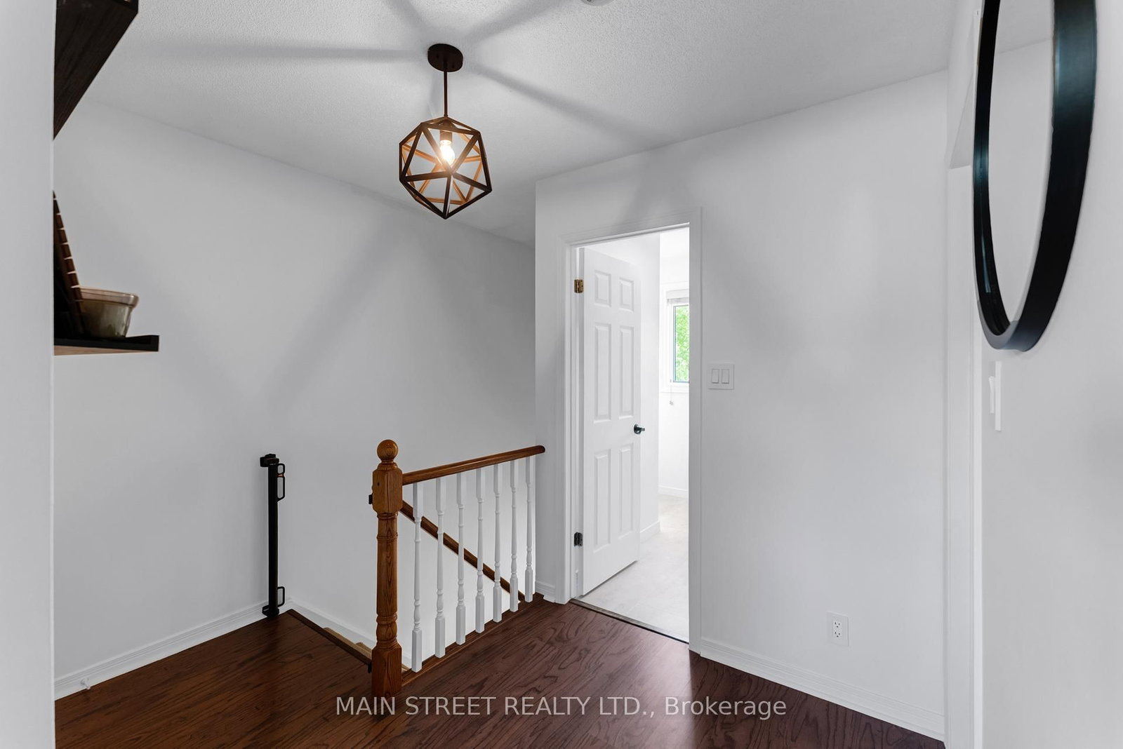 203 Colborne Street • Bradford West Gwillimbury, ON photo 22