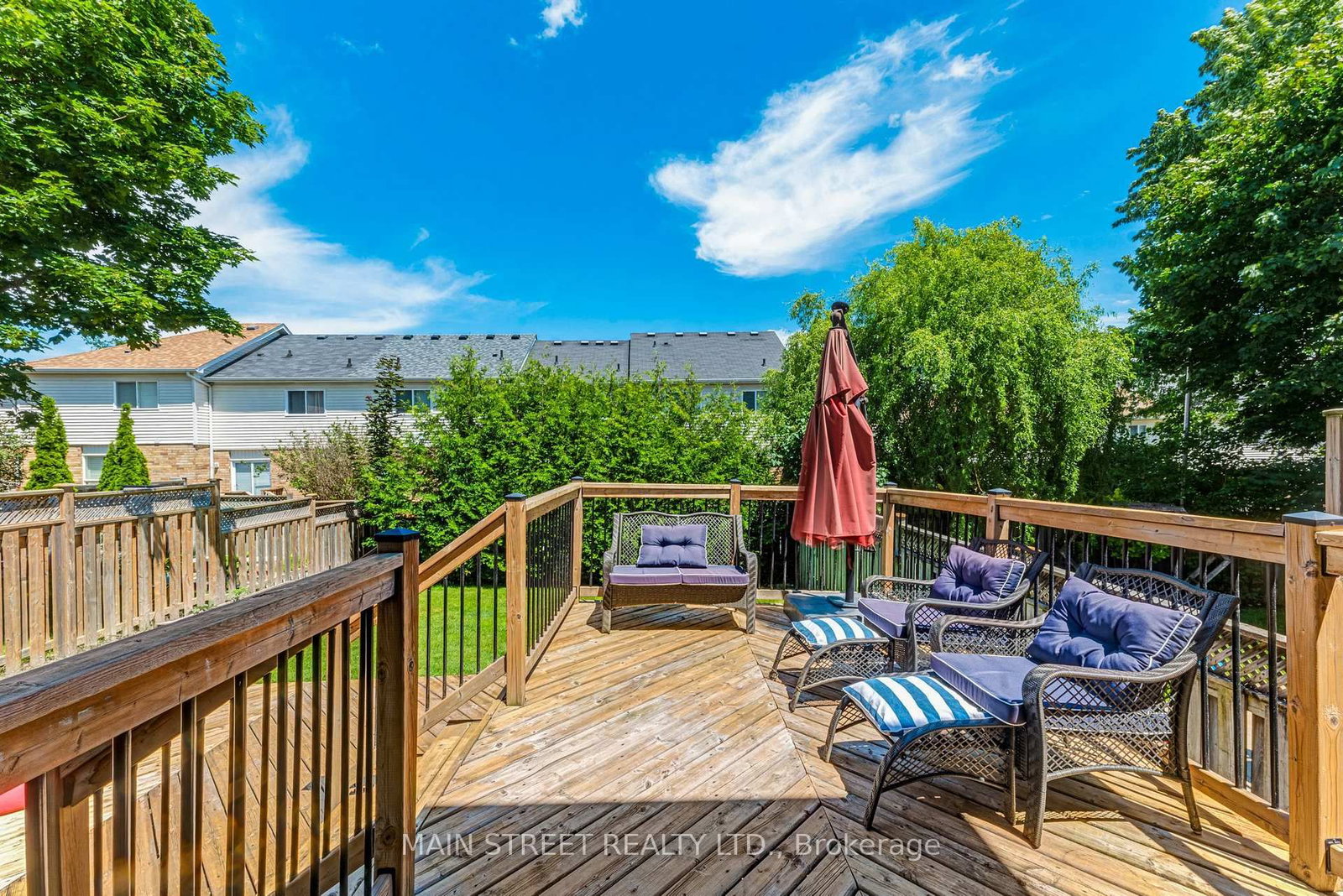 203 Colborne Street • Bradford West Gwillimbury, ON photo 40