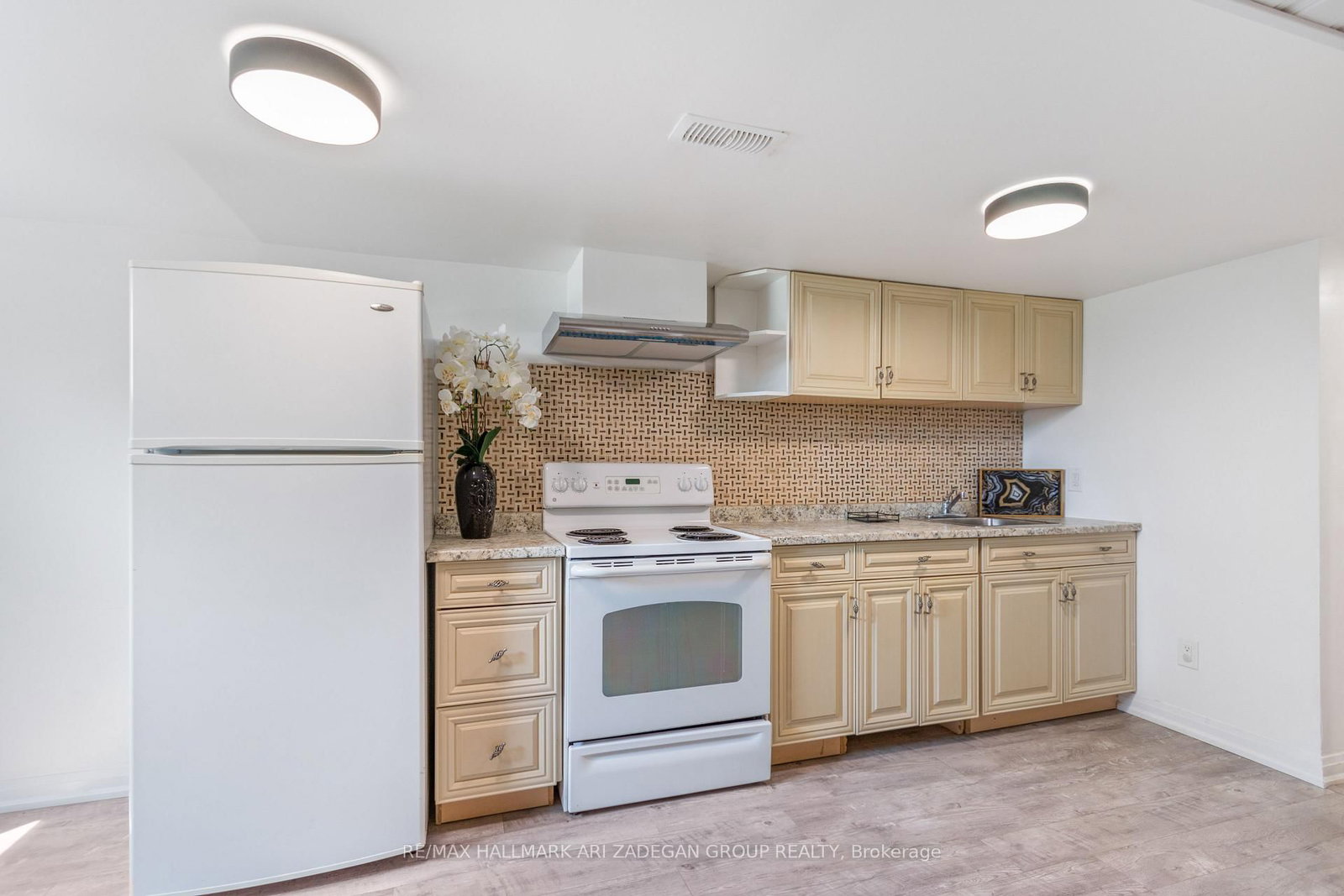 LF - 149 Septonne Avenue, Newmarket 5