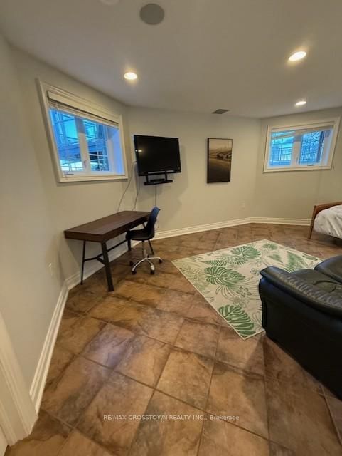 (Basement Unit)-5143 11th Line, Innisfil, view 8
