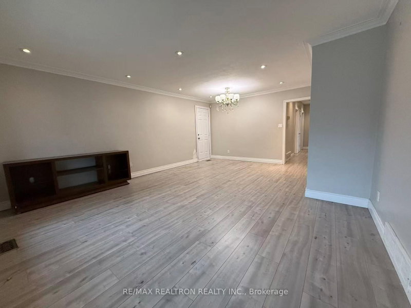 47 Beaverton Road S