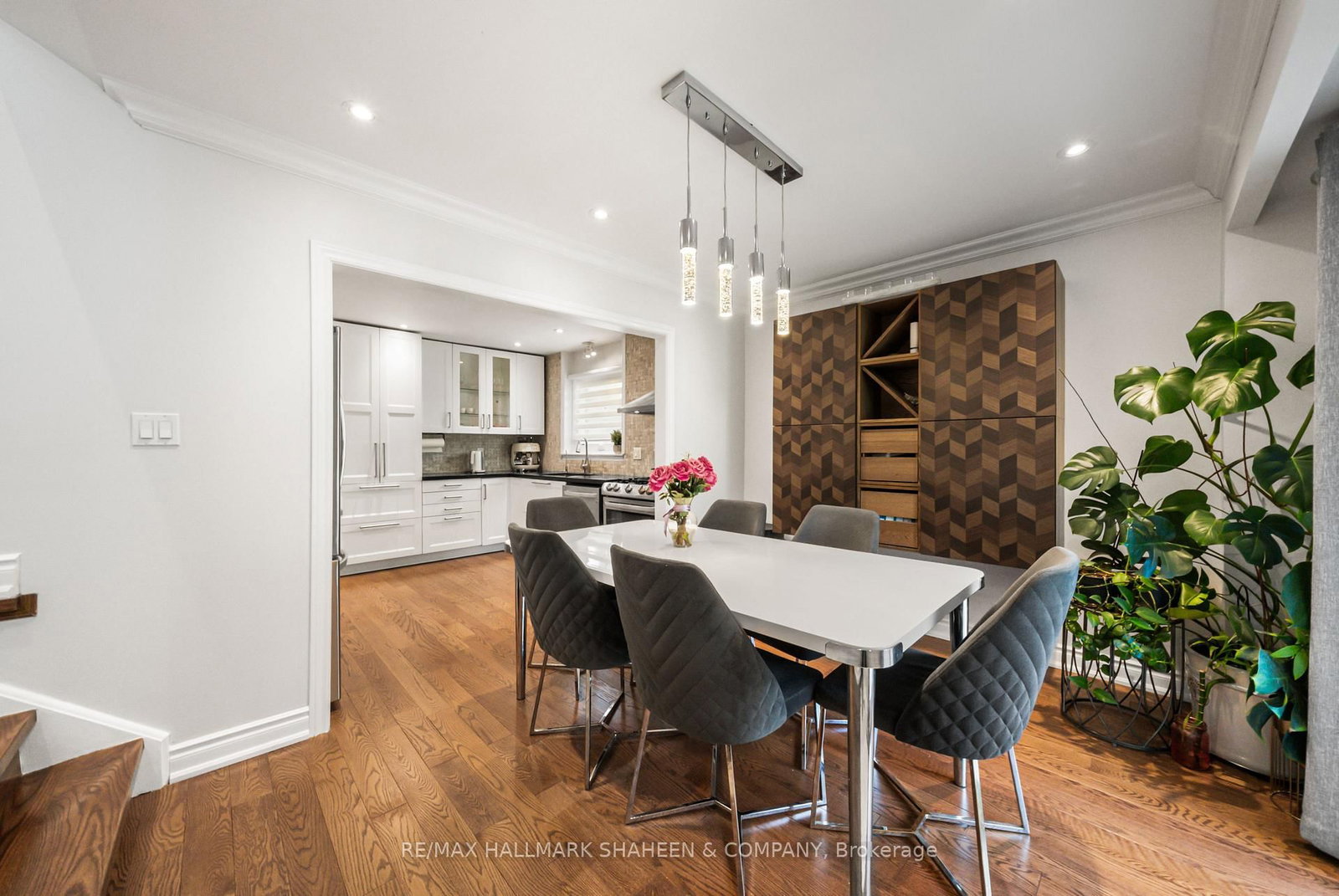 184 Castle Rock Drive • Richmond Hill, ON photo 19