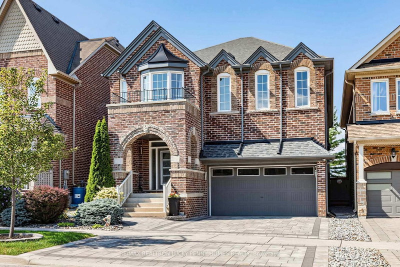 22 Duke of Cornwall Drive