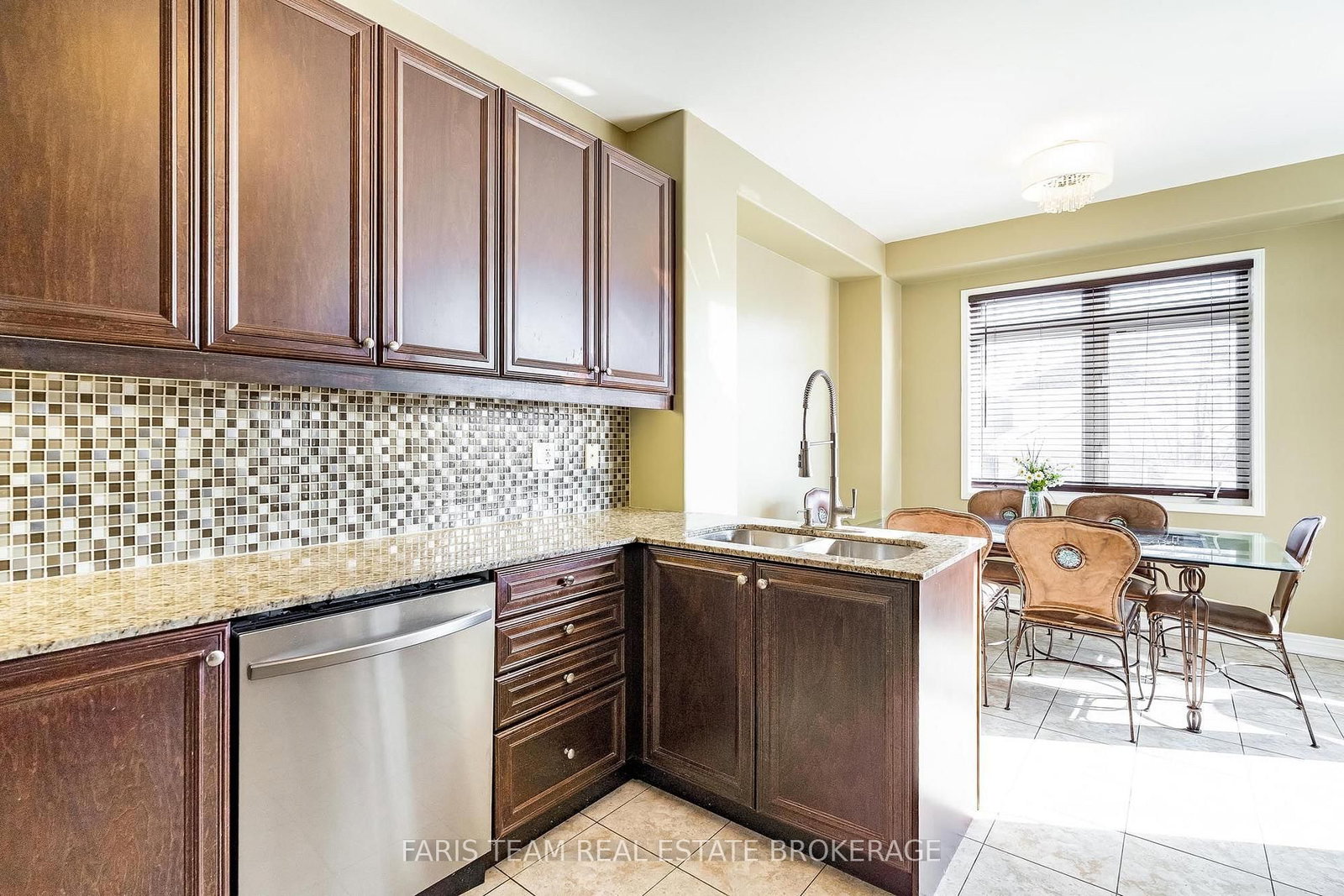 1845 Lamstone Street • Innisfil, ON photo 10