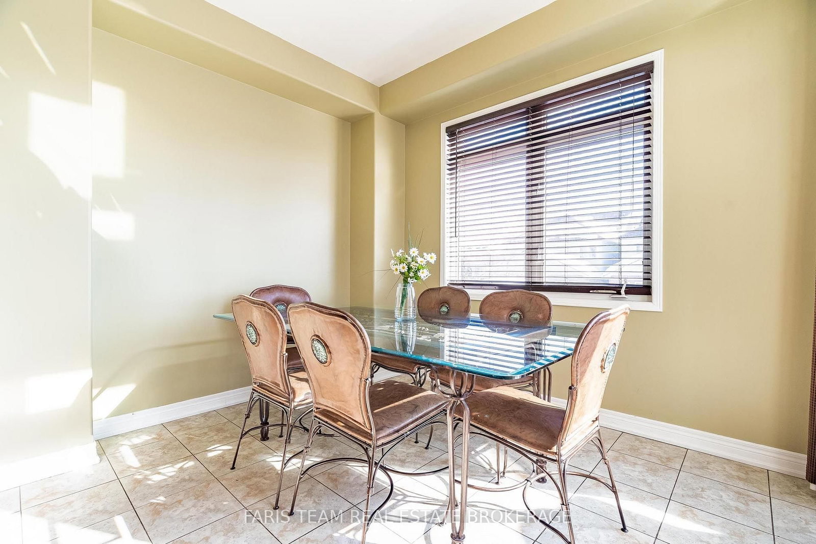 1845 Lamstone Street • Innisfil, ON photo 11