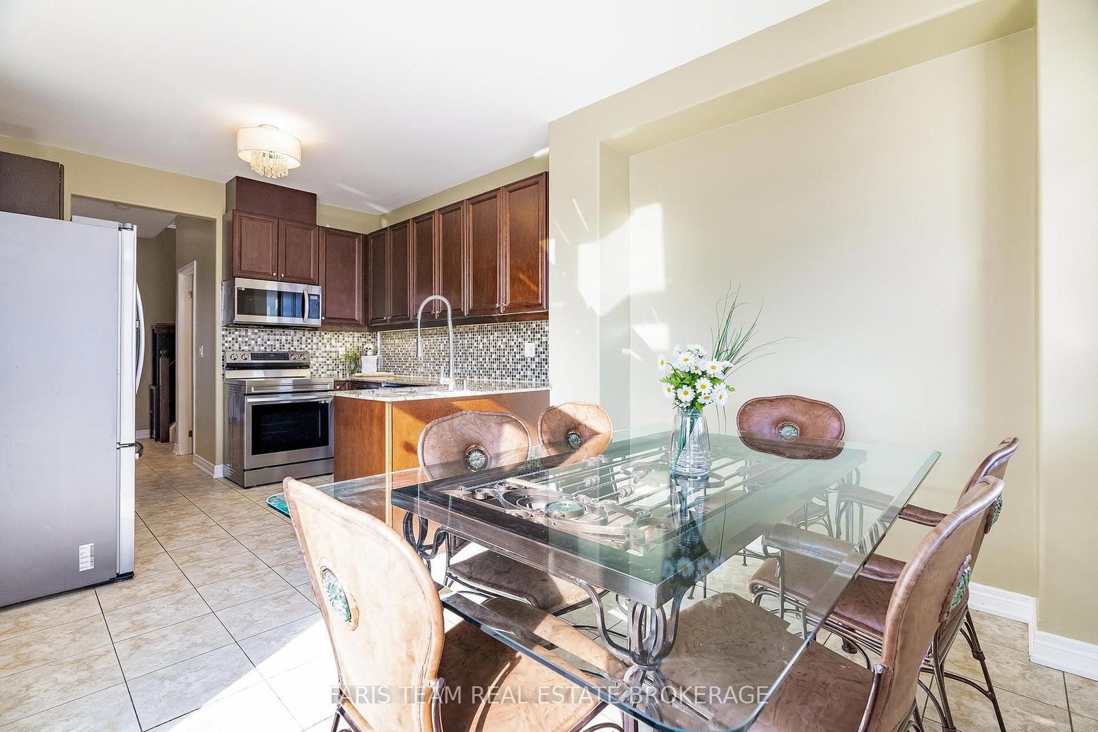 1845 Lamstone Street • Innisfil, ON photo 12