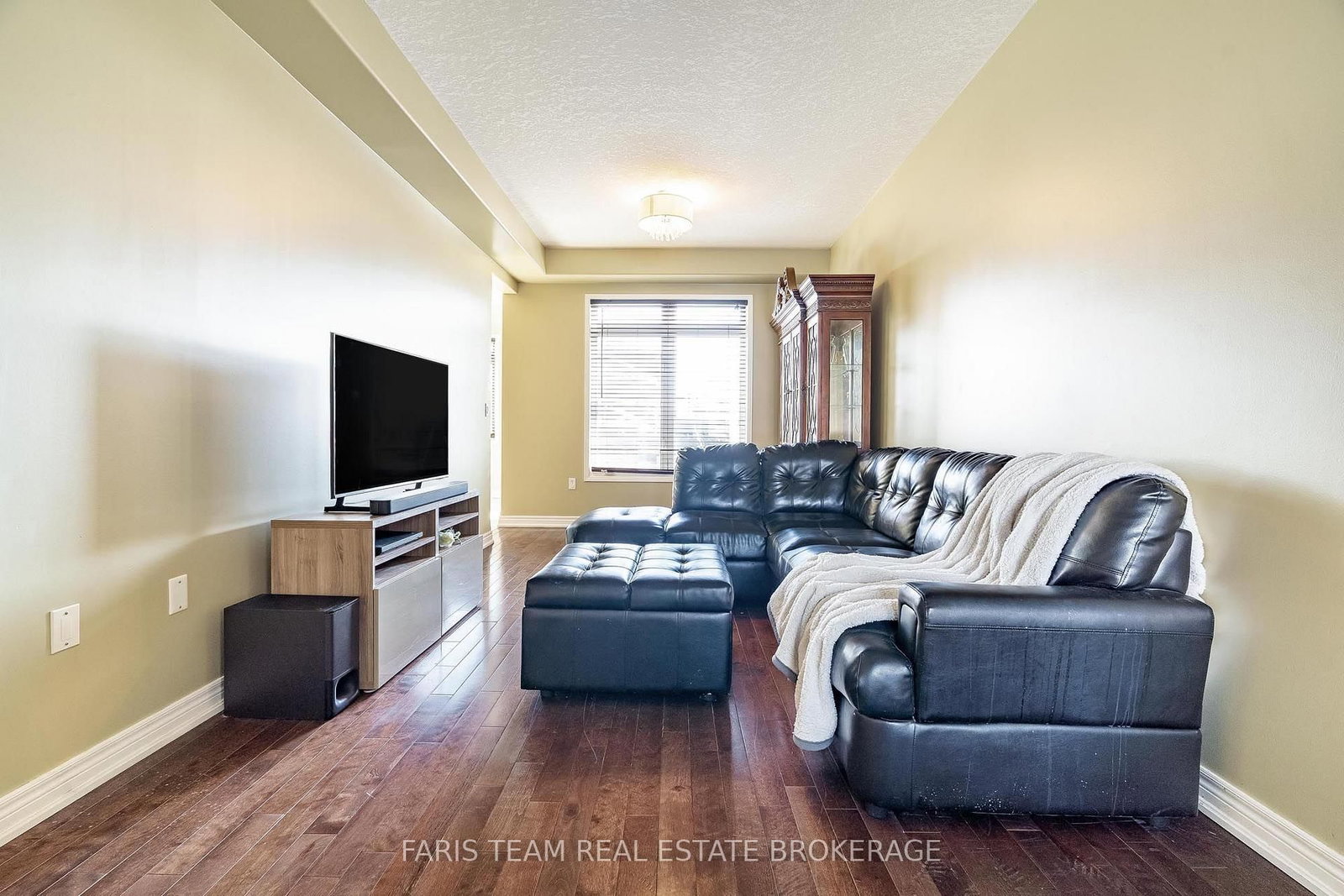1845 Lamstone Street • Innisfil, ON photo 13