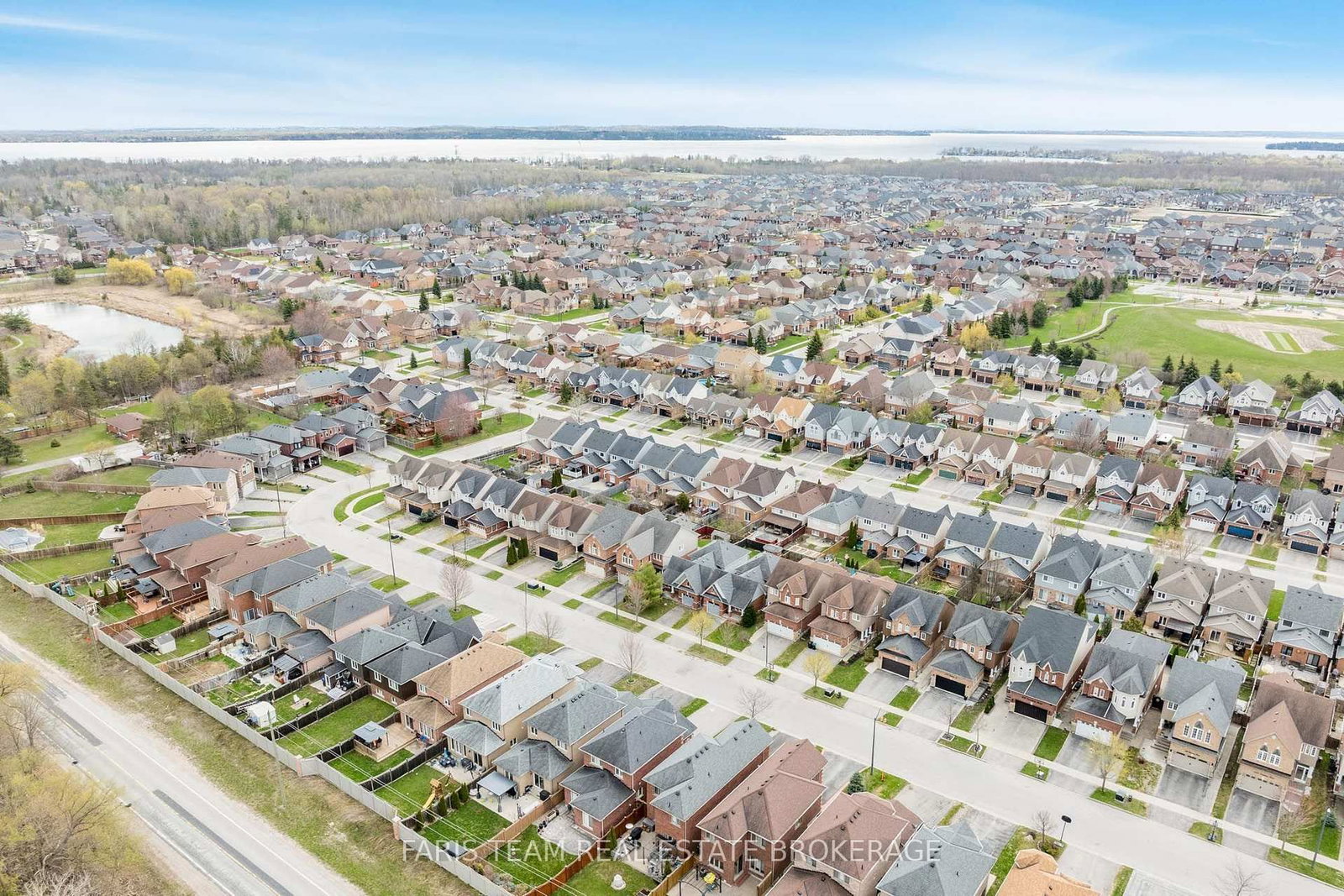 1845 Lamstone Street • Innisfil, ON photo 36