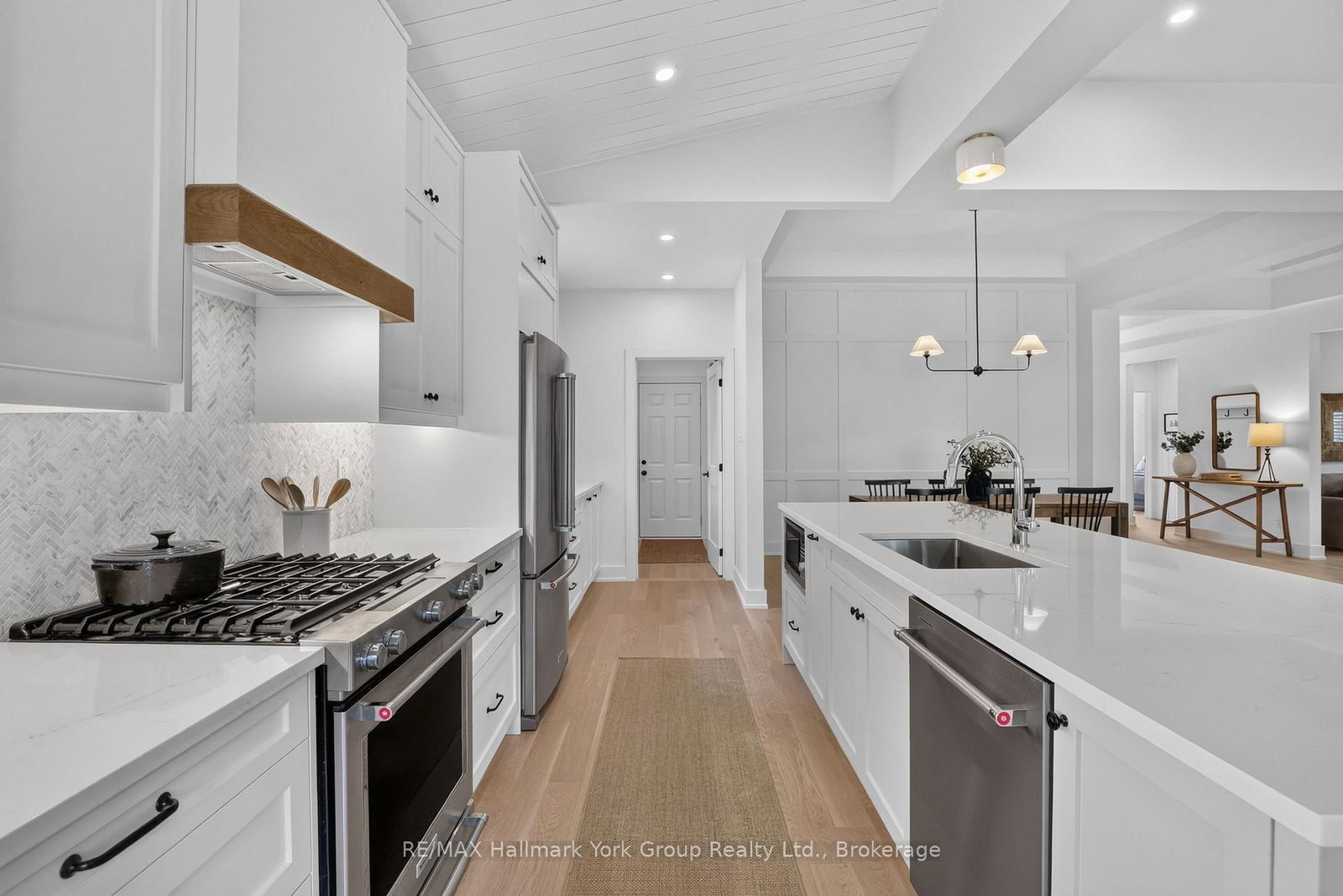 26 Hagen Hollow • Whitchurch-Stouffville, ON photo 20