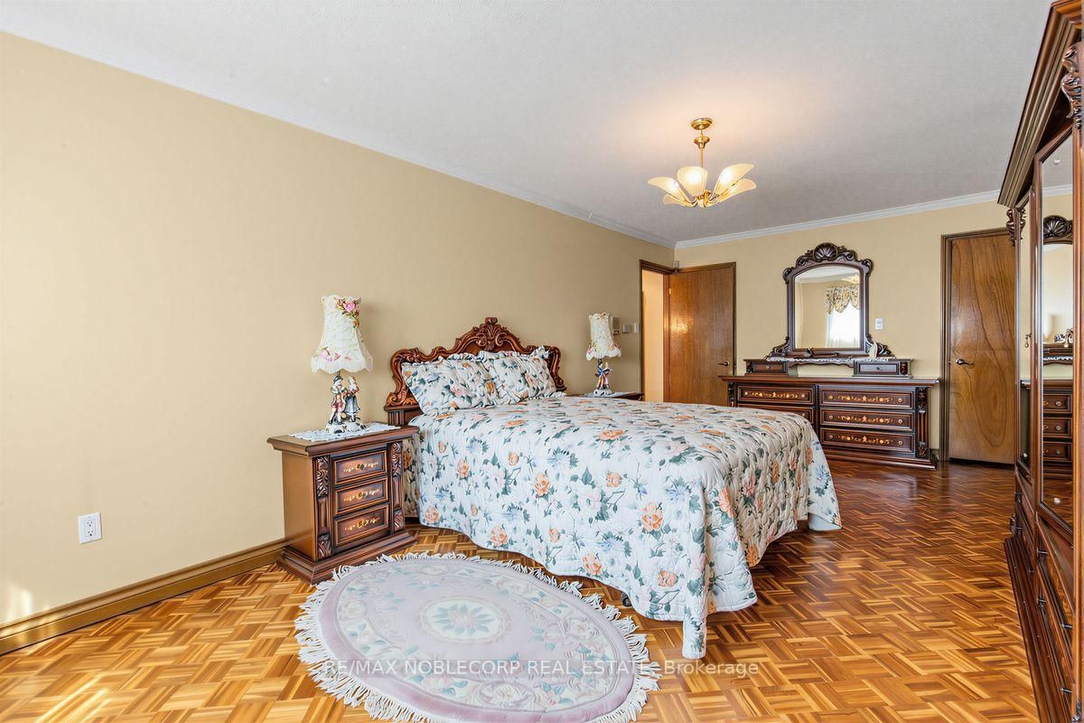 256 Airdrie Drive • Vaughan, ON photo 28