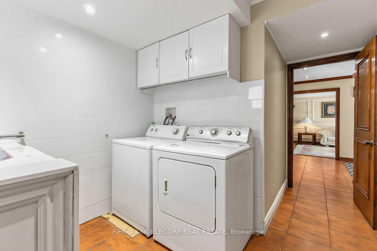 256 Airdrie Drive • Vaughan, ON photo 45