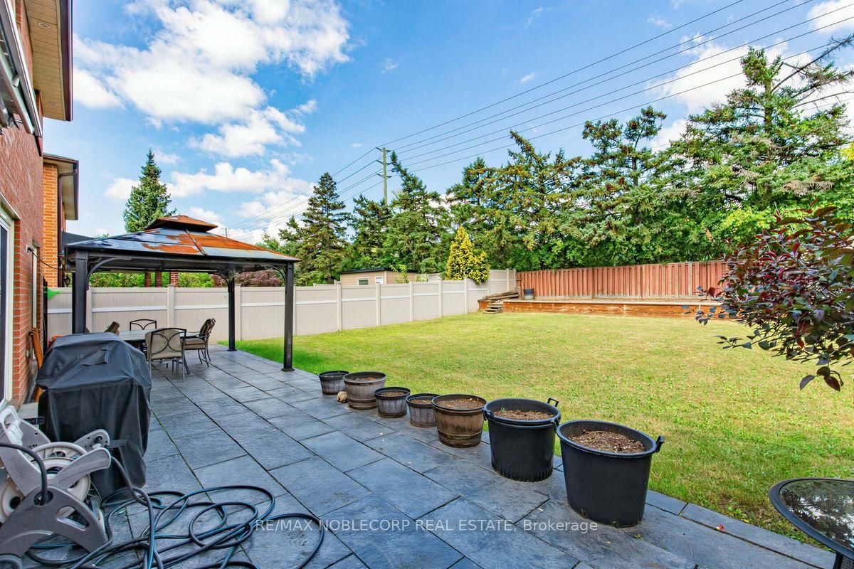 256 Airdrie Drive • Vaughan, ON photo 49