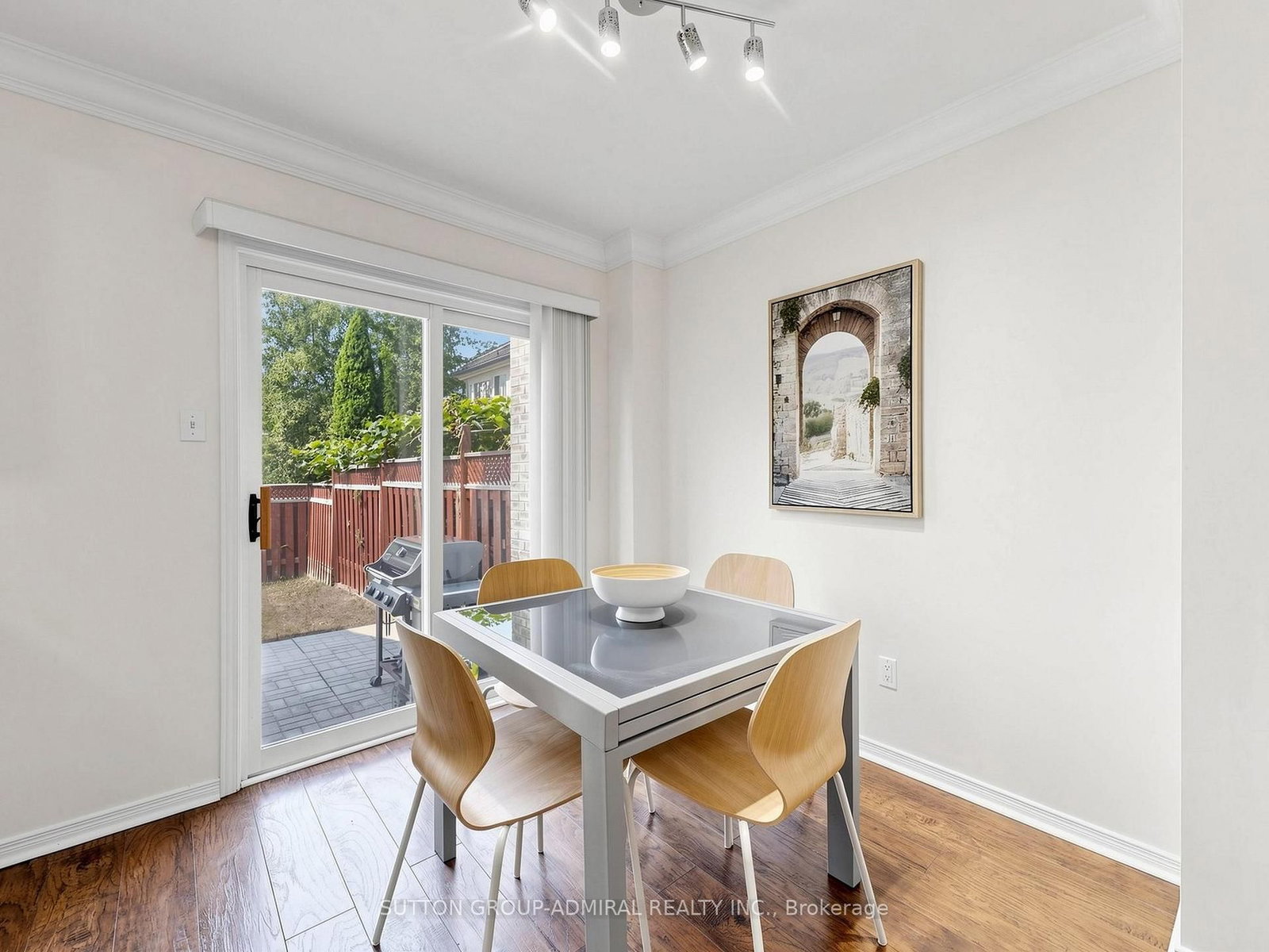 12 Elderbrook Crescent • Vaughan, ON photo 8