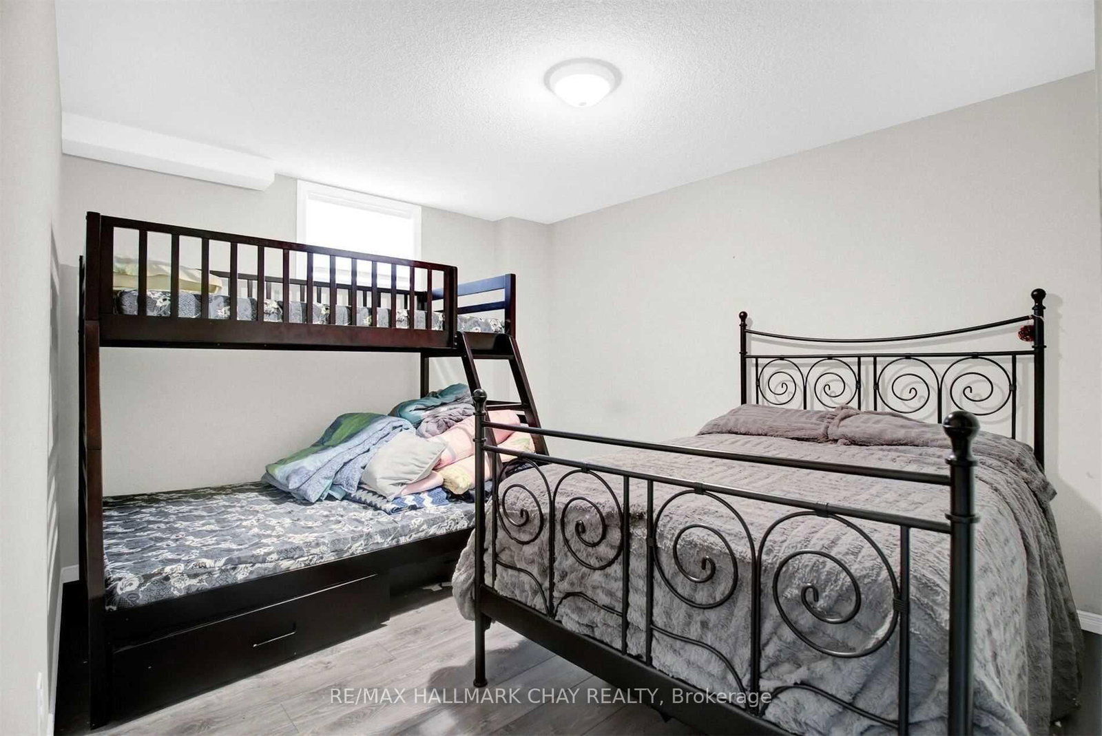 Lower-2123 Osbond Rd, Innisfil, view 5