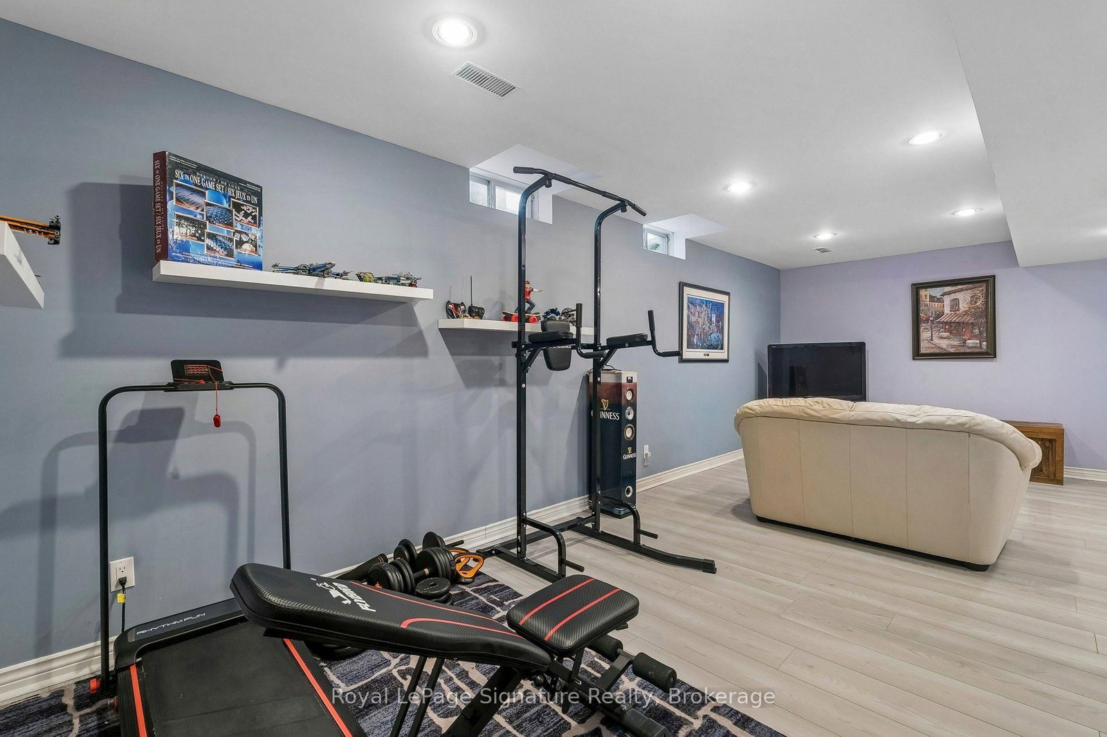 3 Glasgow Crescent • Georgina, ON photo 32