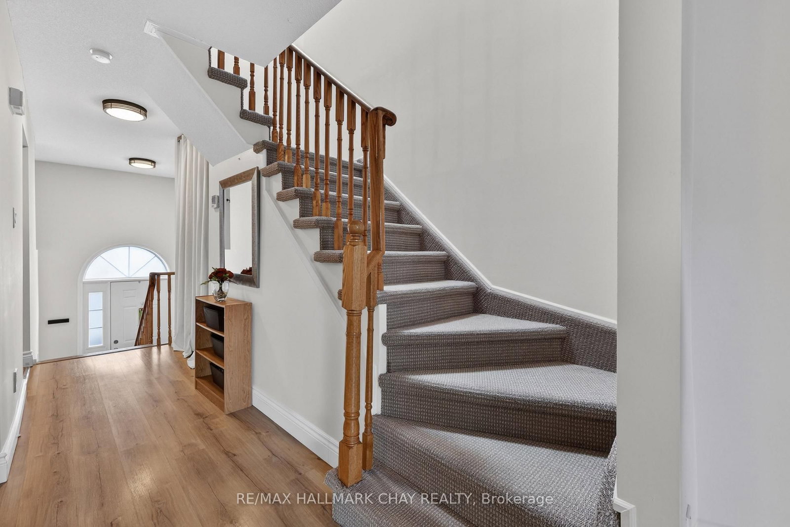 31 Harmony Circle • Bradford West Gwillimbury, ON photo 12