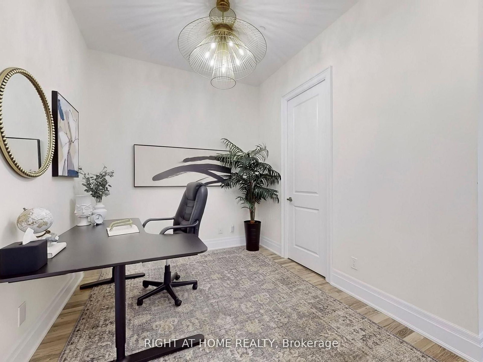 9075 Jane Street • #106 • Vaughan, ON photo 12