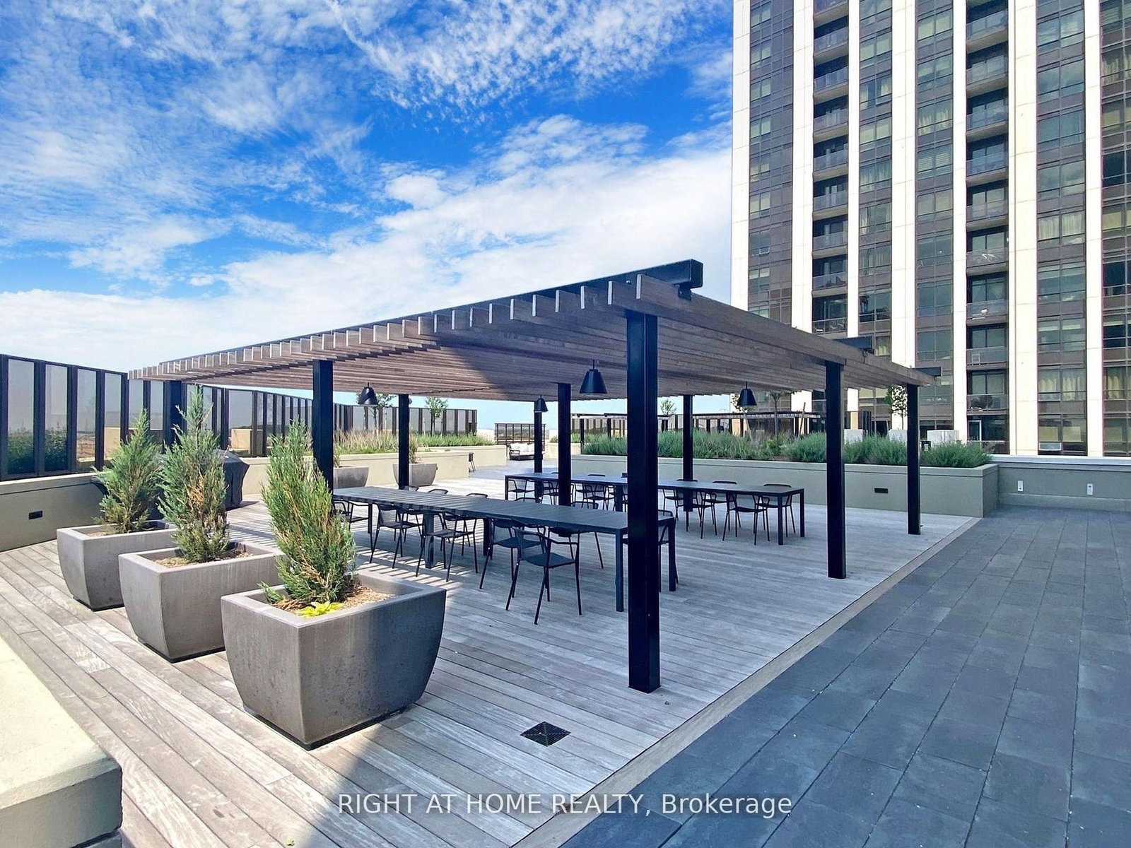 9075 Jane Street • #106 • Vaughan, ON photo 7