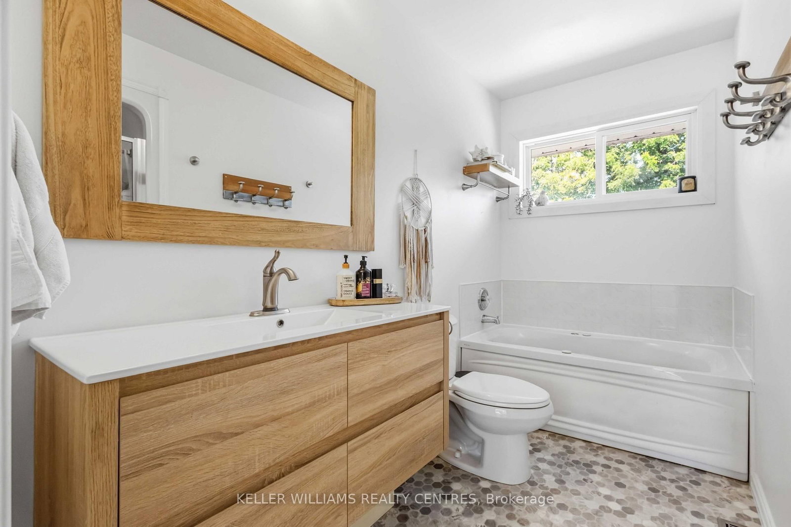 14 Centro Court • Georgina, ON photo 20